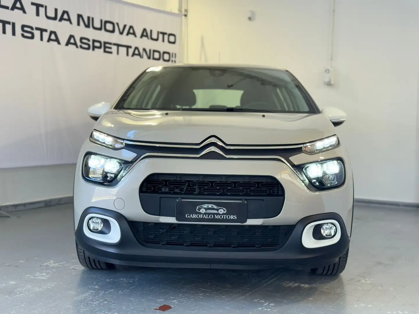 Citroen C3 C3 III 2017 1.2 puretech You! s Beige - 1