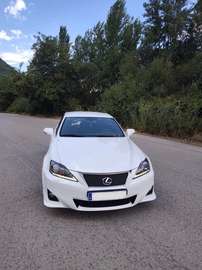 200d F-Sport