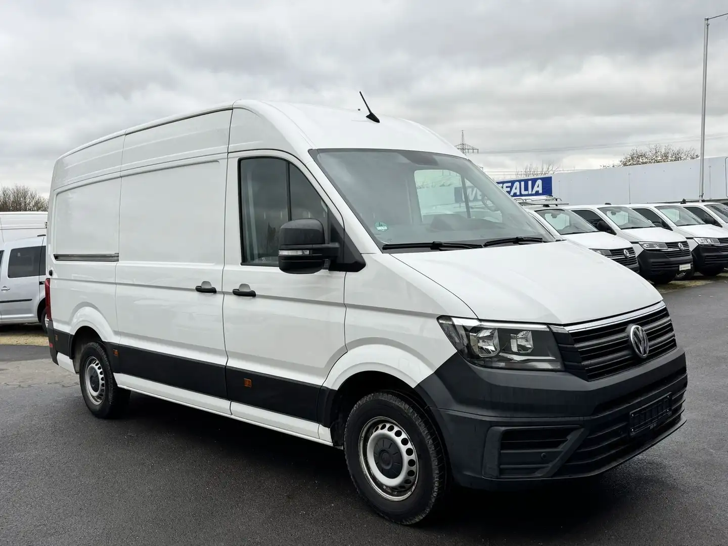 Volkswagen Crafter Kasten 35 MR L2H2 AHK*NAVI*Kamera*Klima Weiß - 2