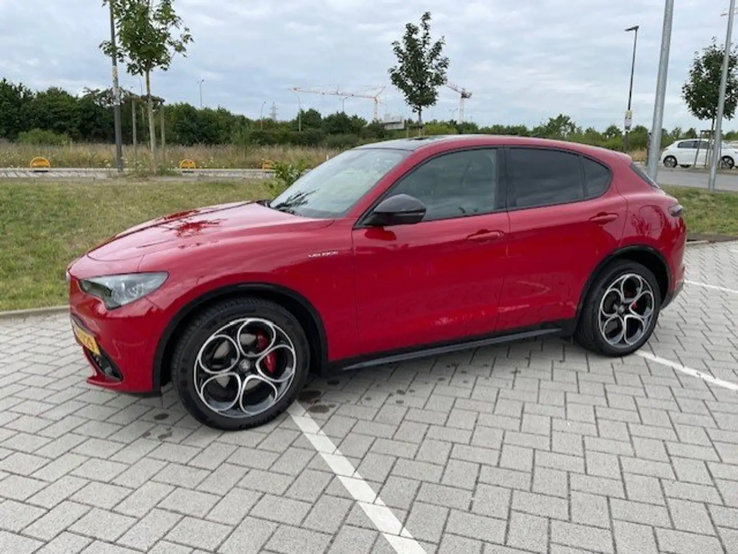 Alfa Romeo Stelvio Stelvio 2.0 Turbo 16V AT8-Q4 Veloce Rouge - 1