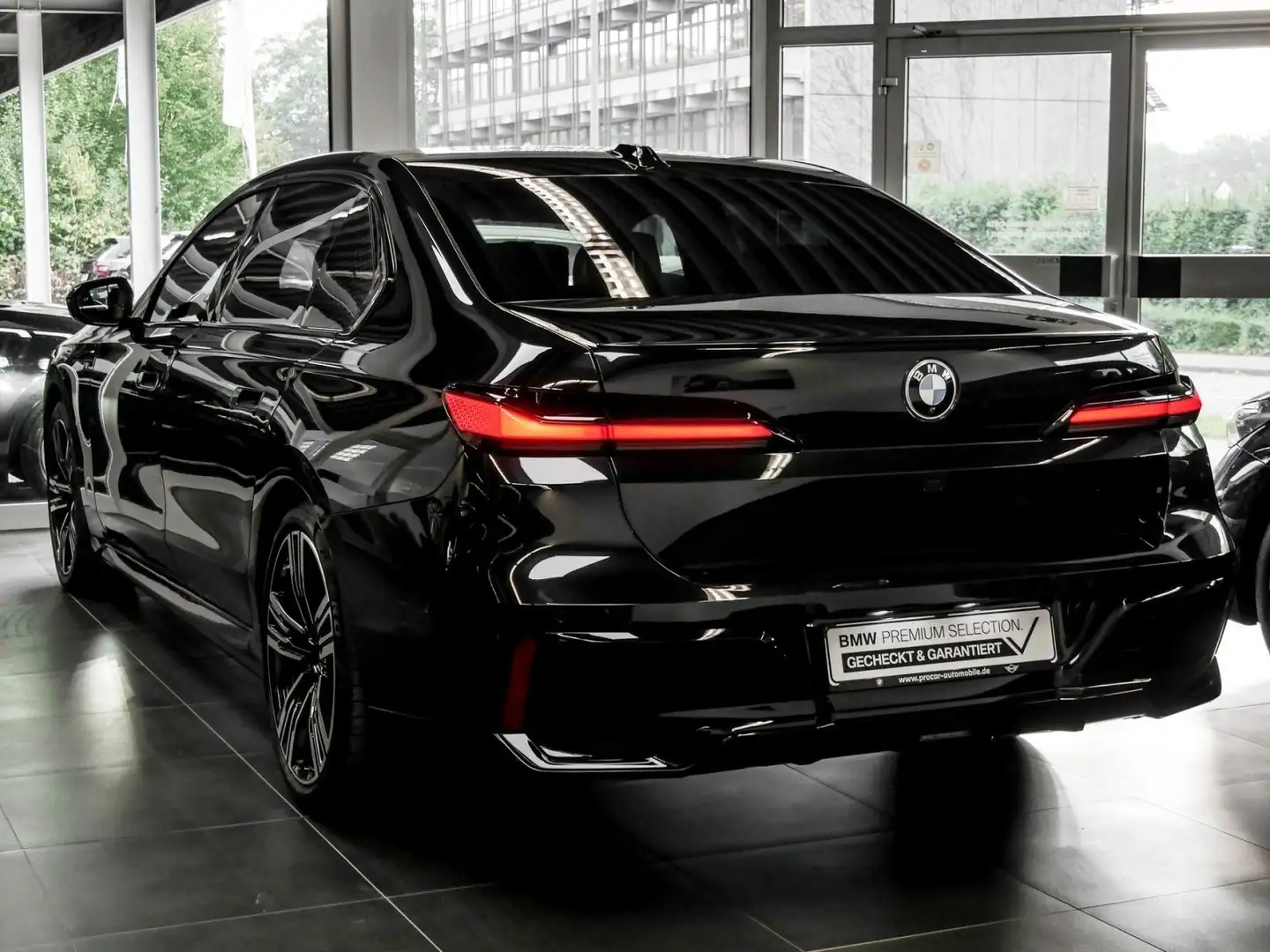 BMW 740 d xDrive M Sport Pro LC Prof. Standhzg. Aktivlenku Nero - 2
