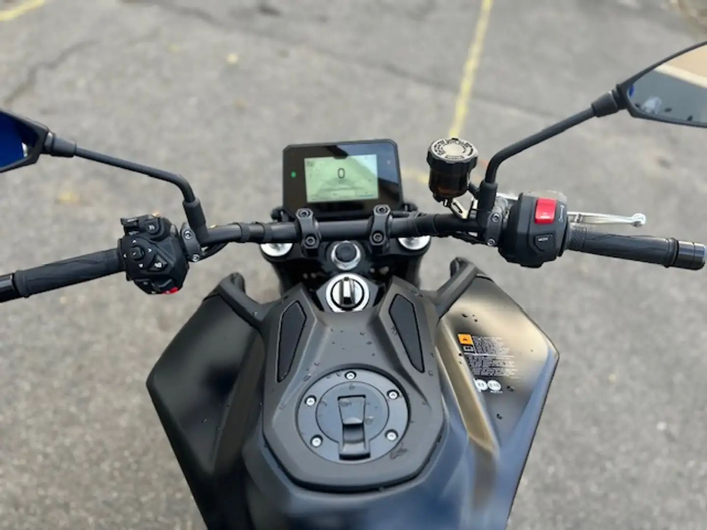 Yamaha MT-09 Noir - 2