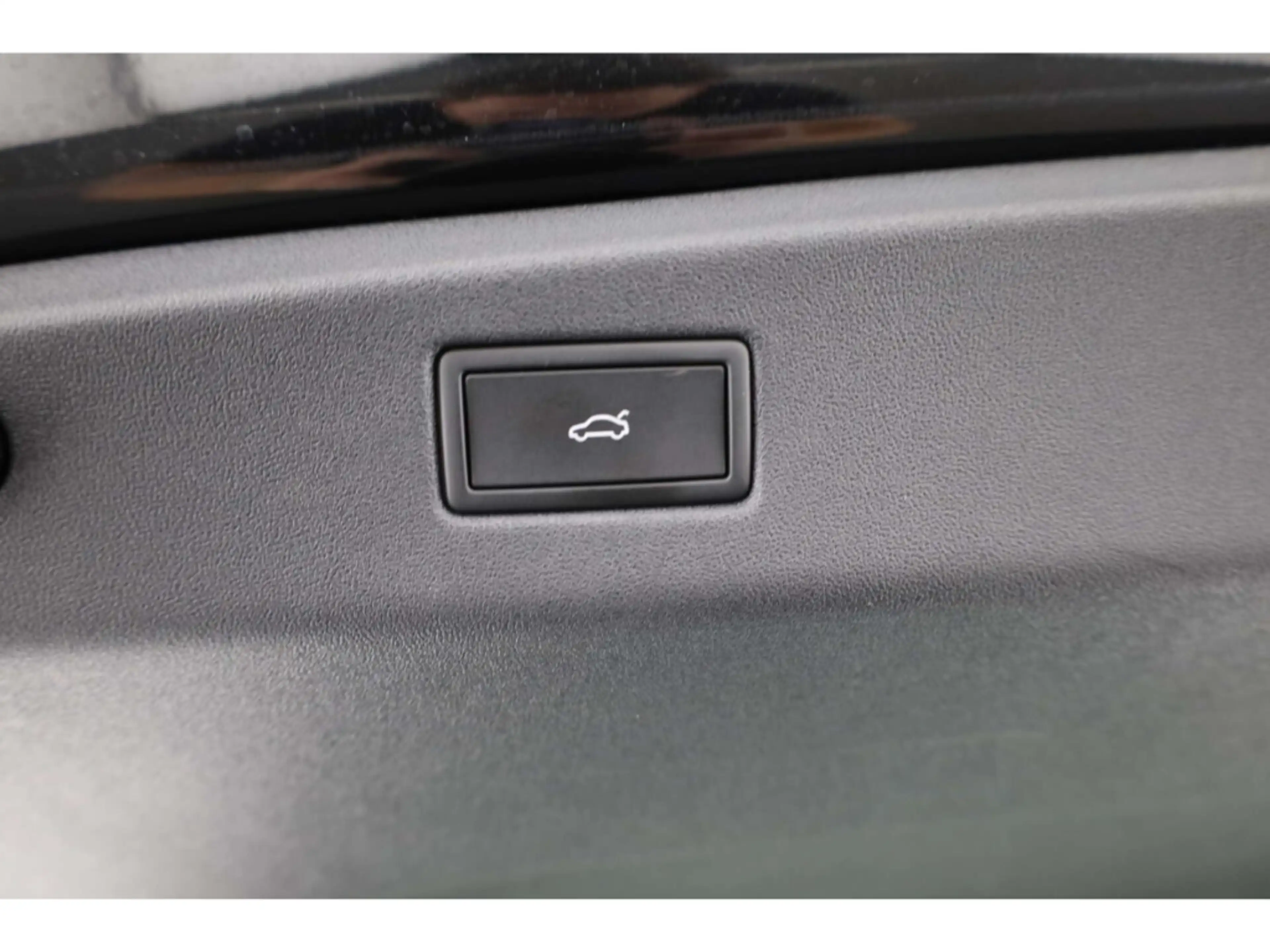 Volkswagen ID.7 Pro S Black Style 86 kWh W-Pumpe/AHK/Matrix — photo 15