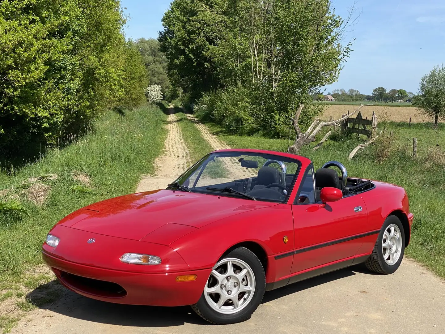 Mazda MX-5 1.6i NA Roşu - 2
