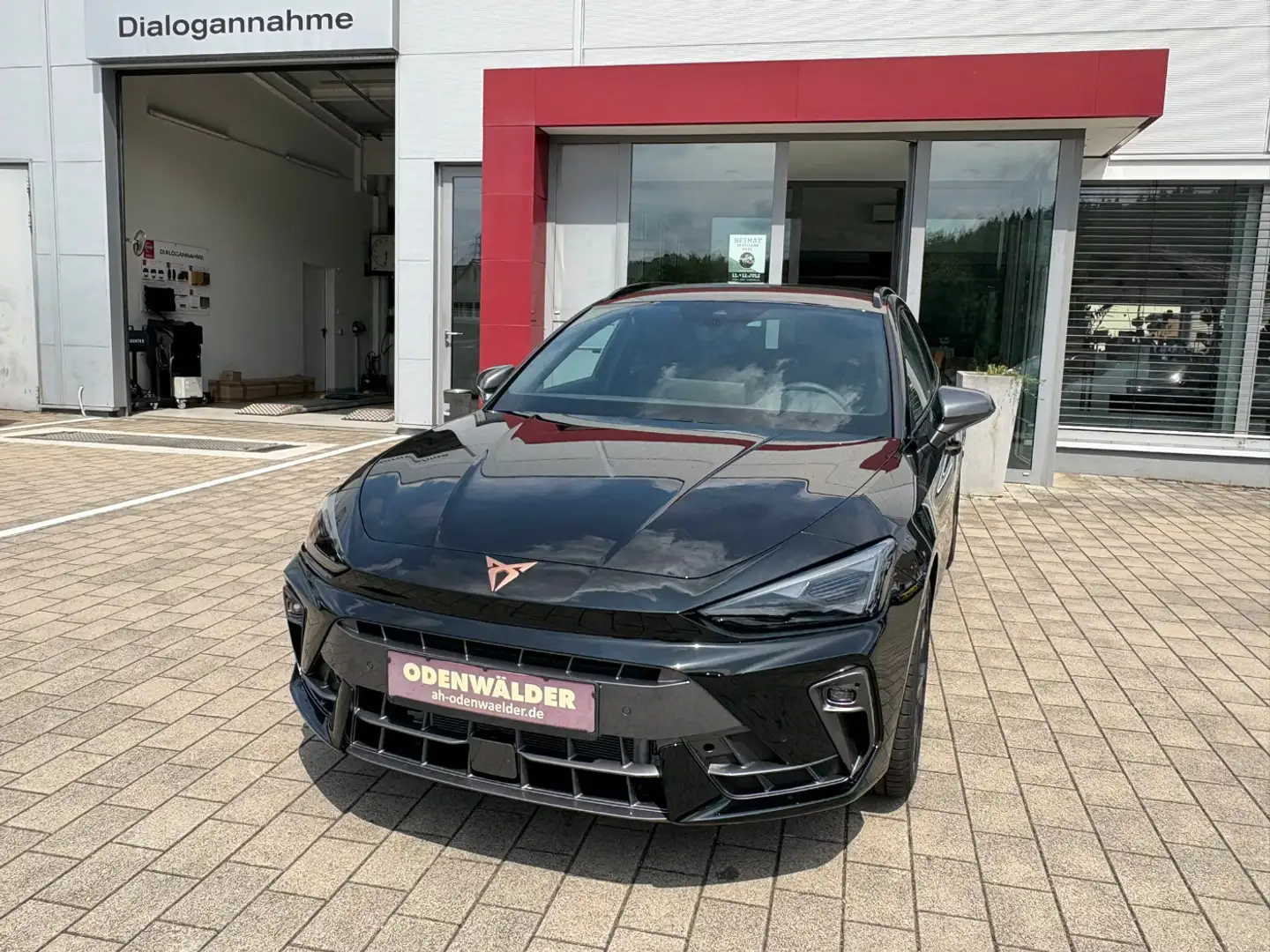 CUPRA Leon ST 2.0TDI DSG elektr. Heckklappe AppleCarplay Nero - 1