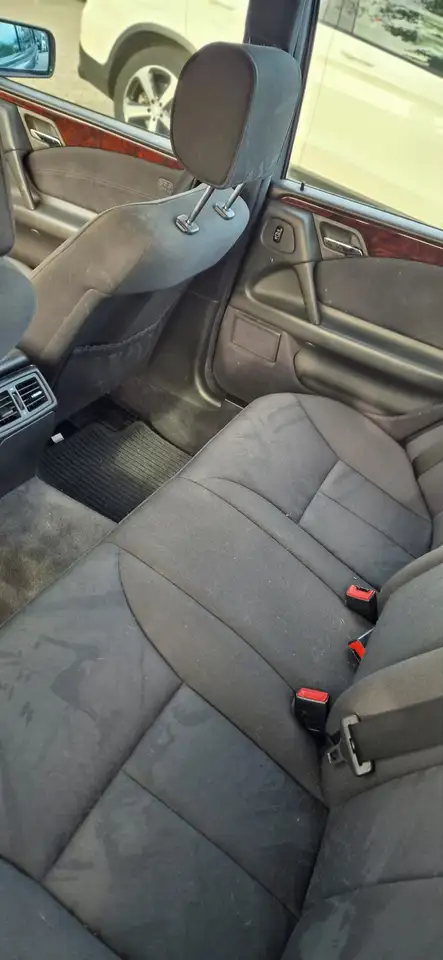 Mercedes-Benz E 240 Elegance, foto 8