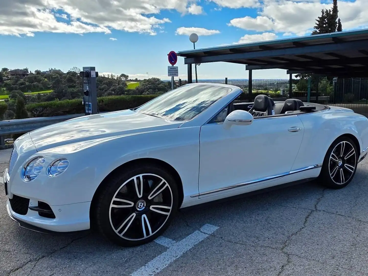 Bentley Continental GTC Blanco - 2