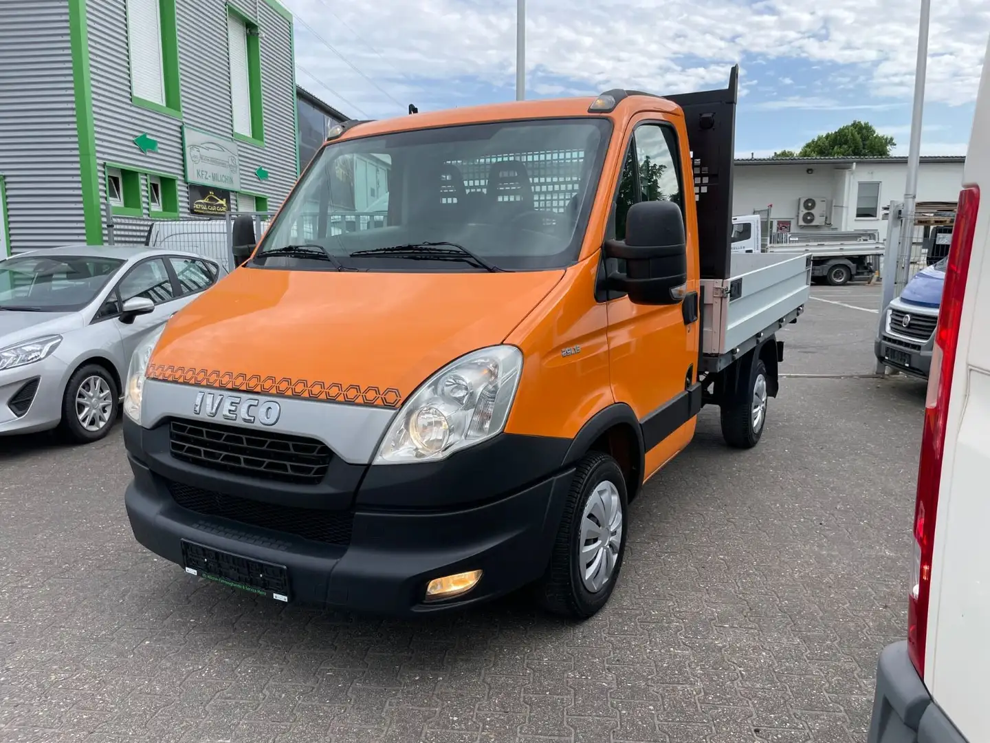 Iveco Daily Pritsche*1-Hand*Nur 40000 Km*Klima*TÜV NEU Naranja - 1