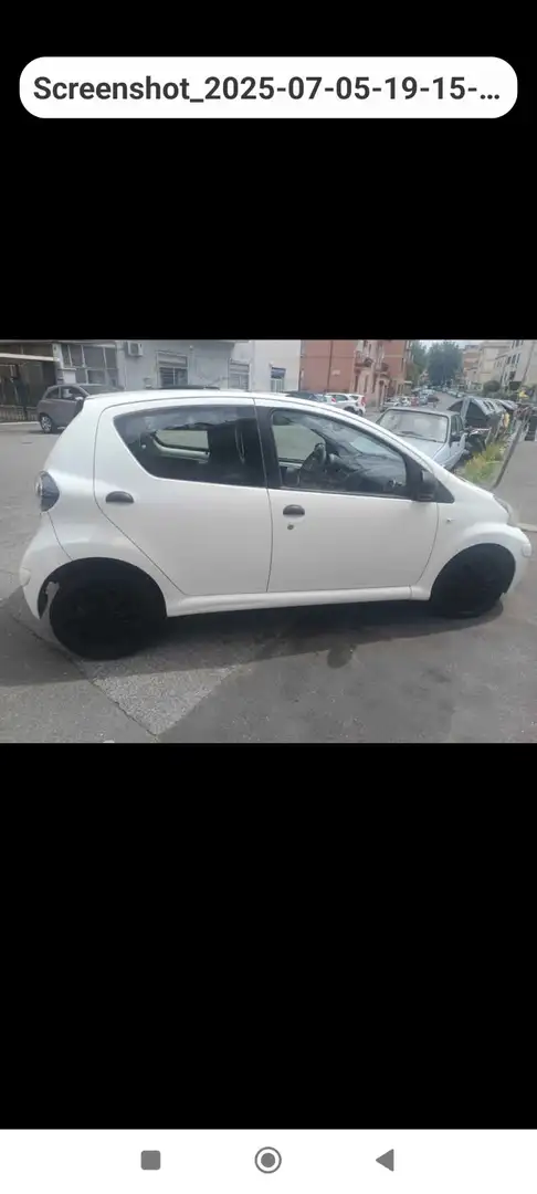 Toyota Aygo 5 porte connect - 2