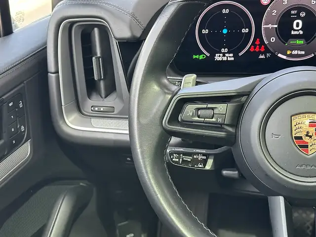 Porsche Cayenne III E-Hybrid Aut. Ansicht 19