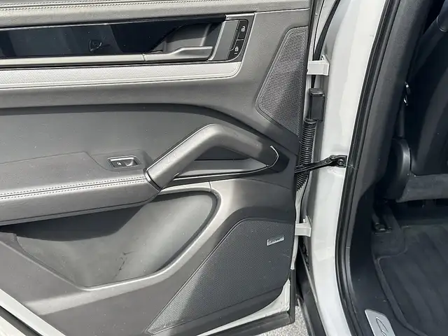 Porsche Cayenne III E-Hybrid Aut. Ansicht 13