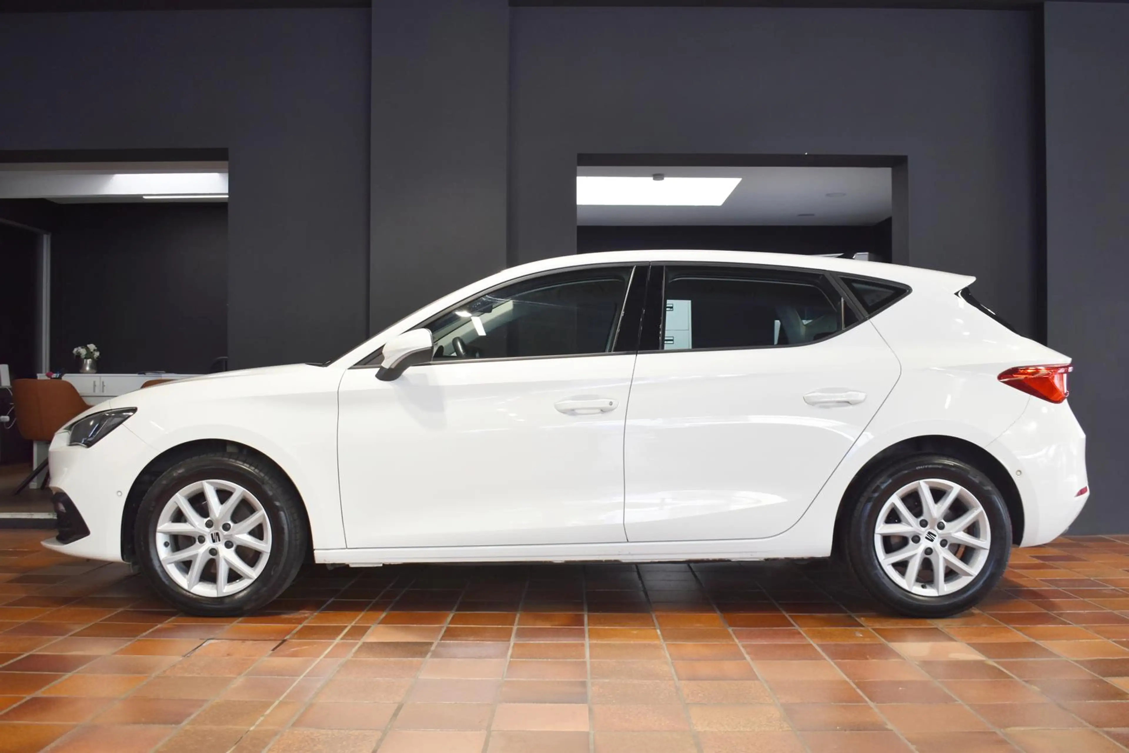 SEAT Leon STYLE VIRTUAL WINTERPAKET PDC 3-ZONEN-KLIMAAUTOMAT — photo 2