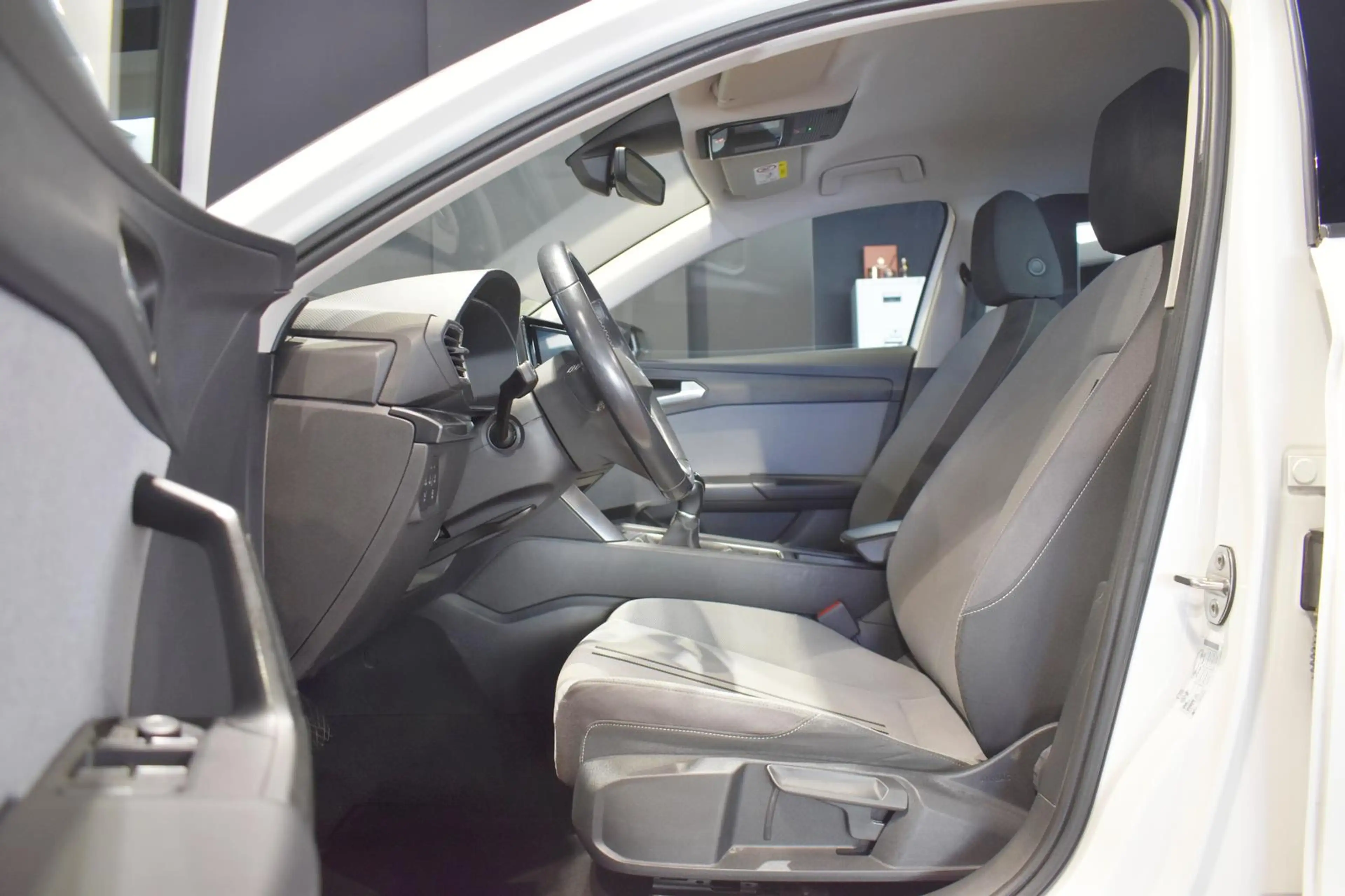 SEAT Leon STYLE VIRTUAL WINTERPAKET PDC 3-ZONEN-KLIMAAUTOMAT — photo 9