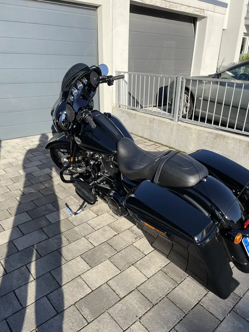 Harley-Davidson Street Glide Schwarz - 2
