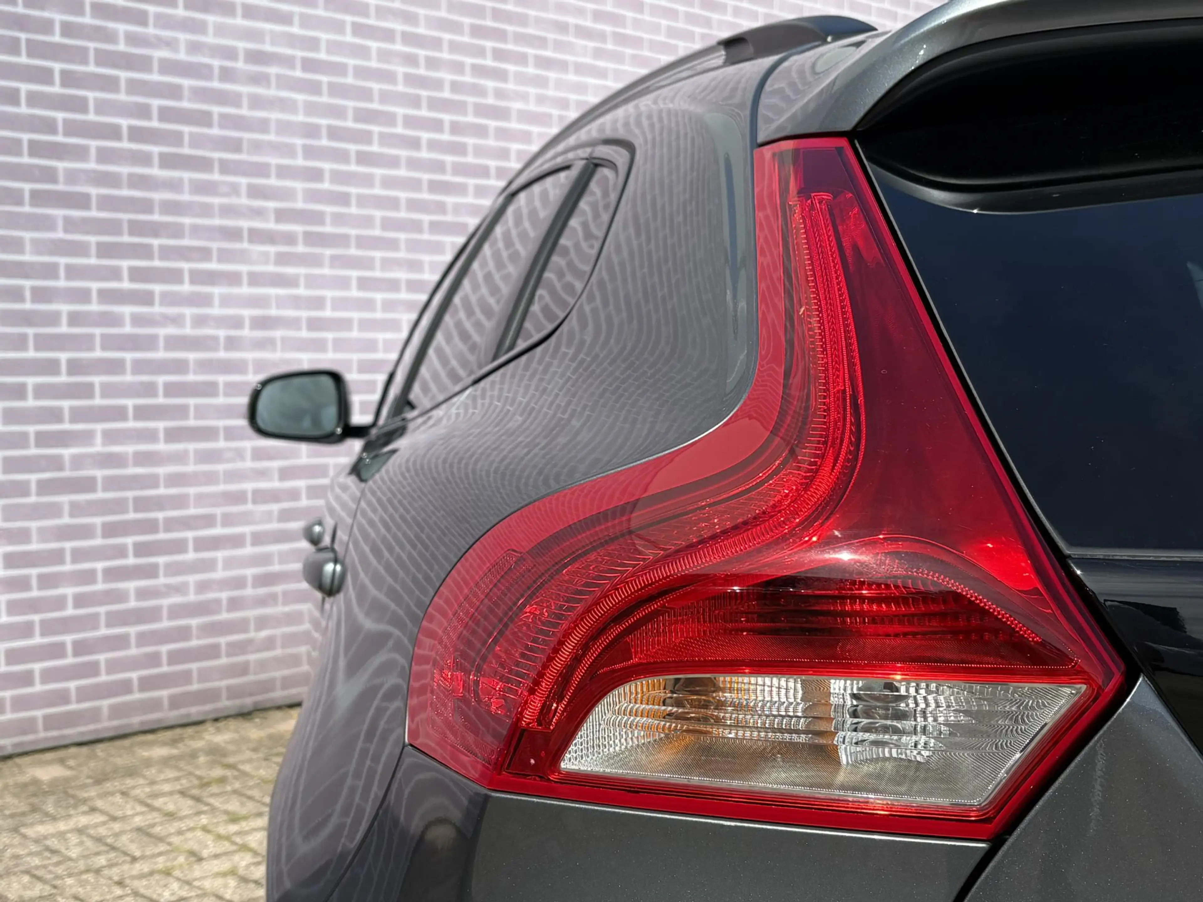 Volvo V40 Cross Country 1.5 T3 Polar+ Luxury | Harman/Kardon | DAB | Keyle — photo 9