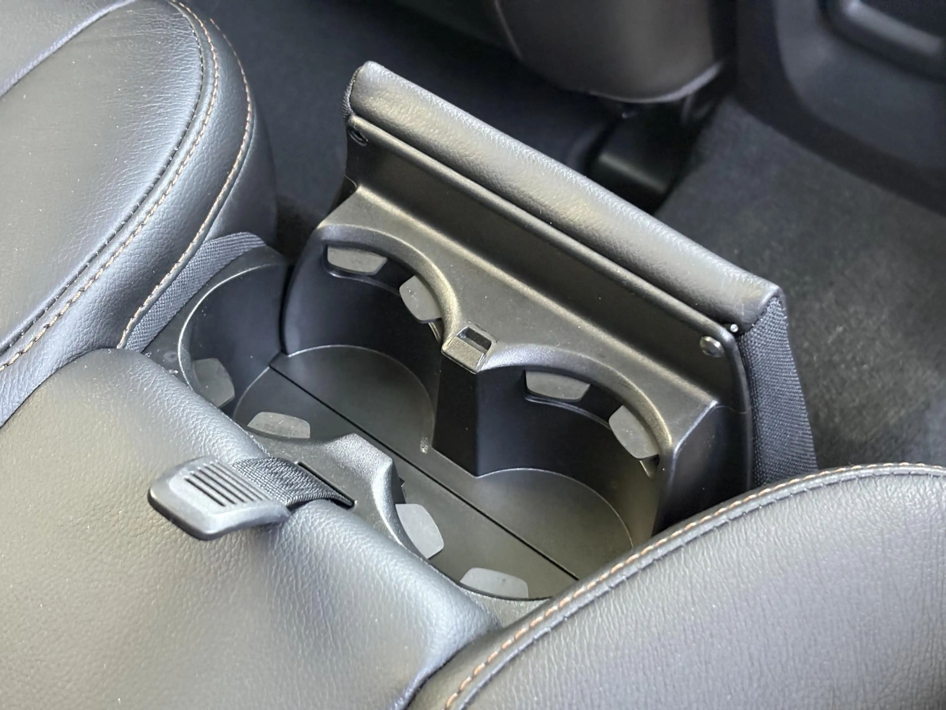Volvo V40 Cross Country 1.5 T3 Polar+ Luxury | Harman/Kardon | DAB | Keyle — photo 11