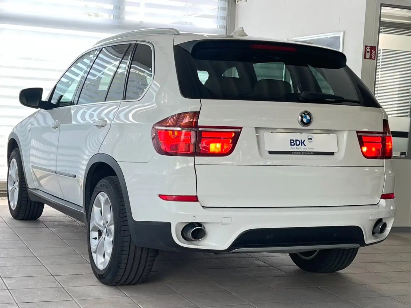 BMW X5 xDrive30d Sportpaket Memory Xenon Navi-Prof. Alb - 2