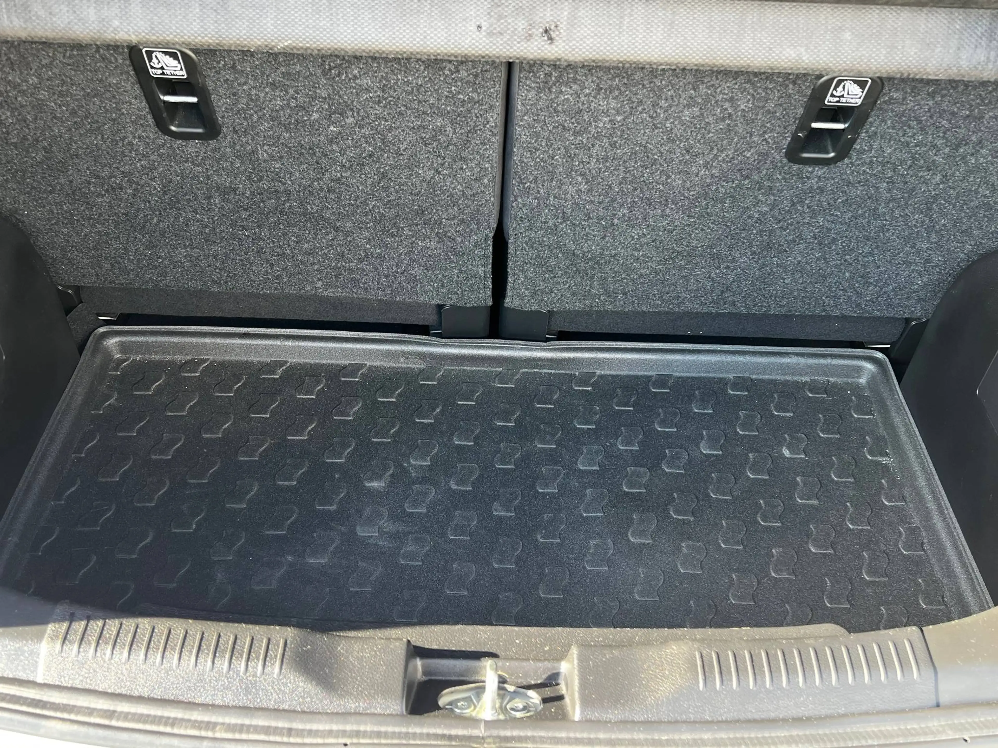 Suzuki Ignis Ignis Dualjet Comfort aus 1. Hand — photo 6