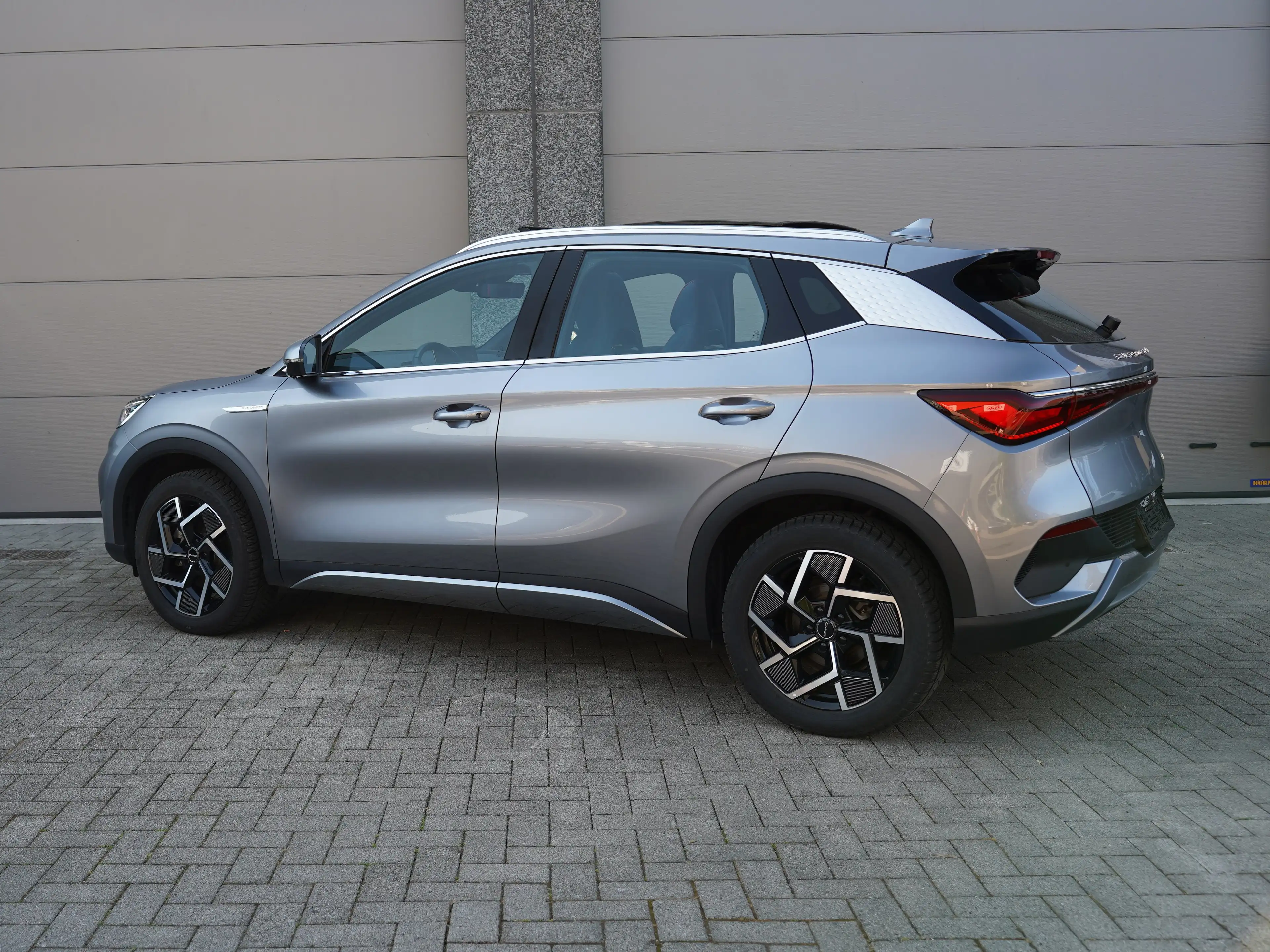 BYD Atto 3 Comfort *420KM / PANO / 360 / CARPLAY / HEATED* — photo 9