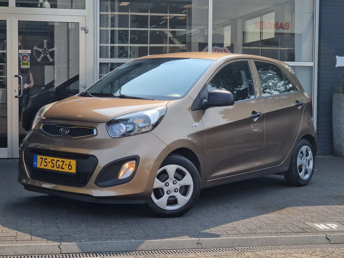 Kia Picanto 1.0 CVVT Comfort Pack NAP / AIRCO / ZÉÉR NETJES !! Braun - 1