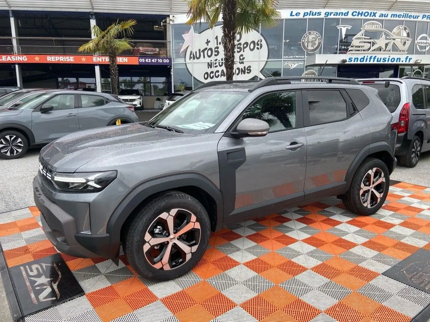 Dacia Duster Mild Hybrid 130 4X2 JOURNEY GPS Caméra Gris - 1