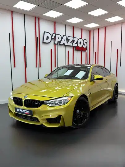 BMW M4 M-4 2015