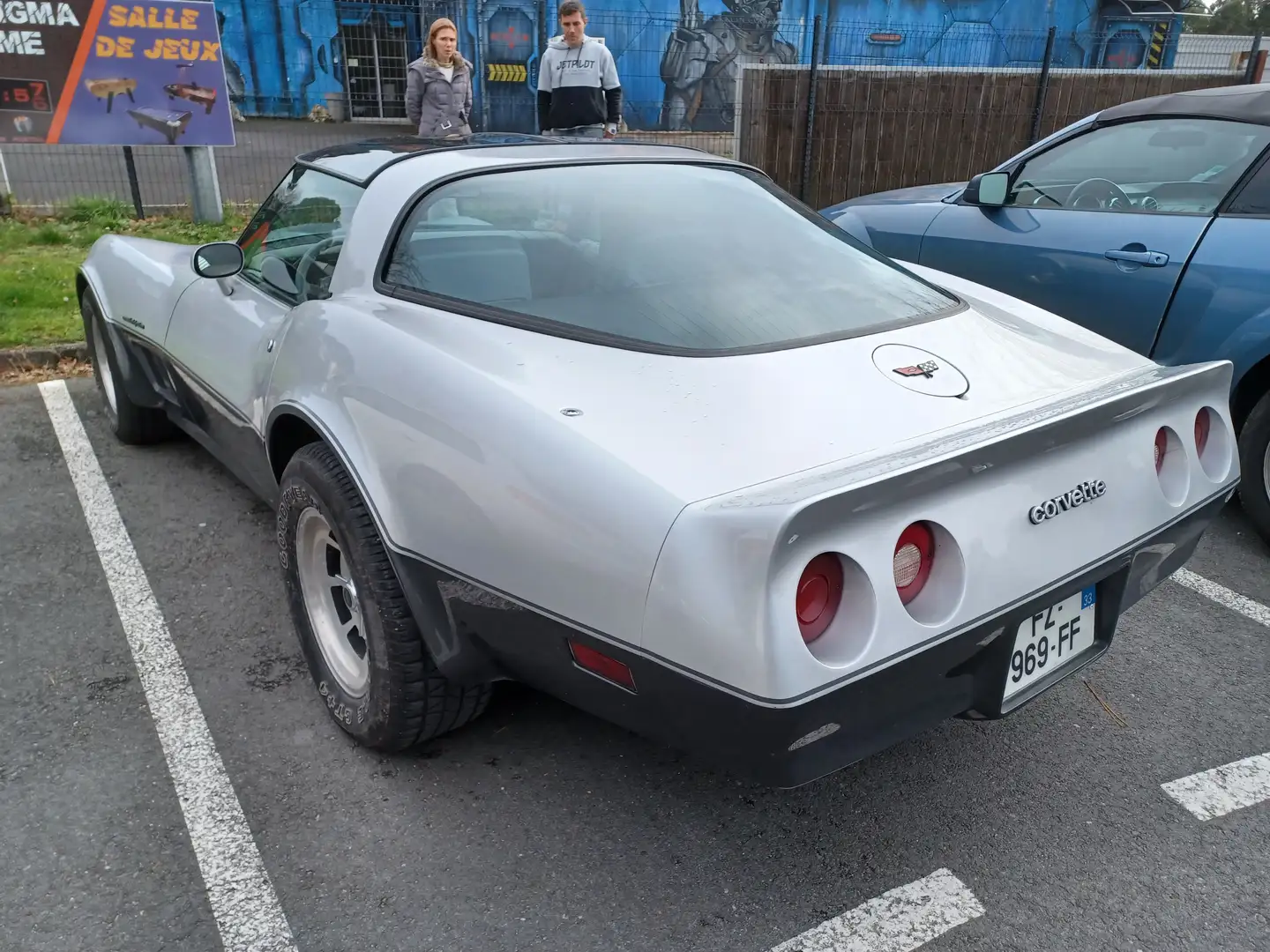 Corvette C3 cross fire Argintiu - 2