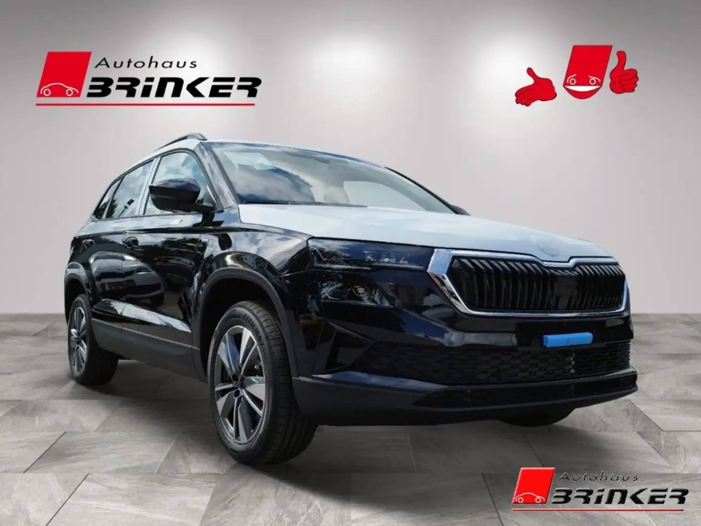 Skoda Karoq 1,5 TSI Tour 6-Gang Klima Navi AHK-klappbar AHK El Schwarz - 1