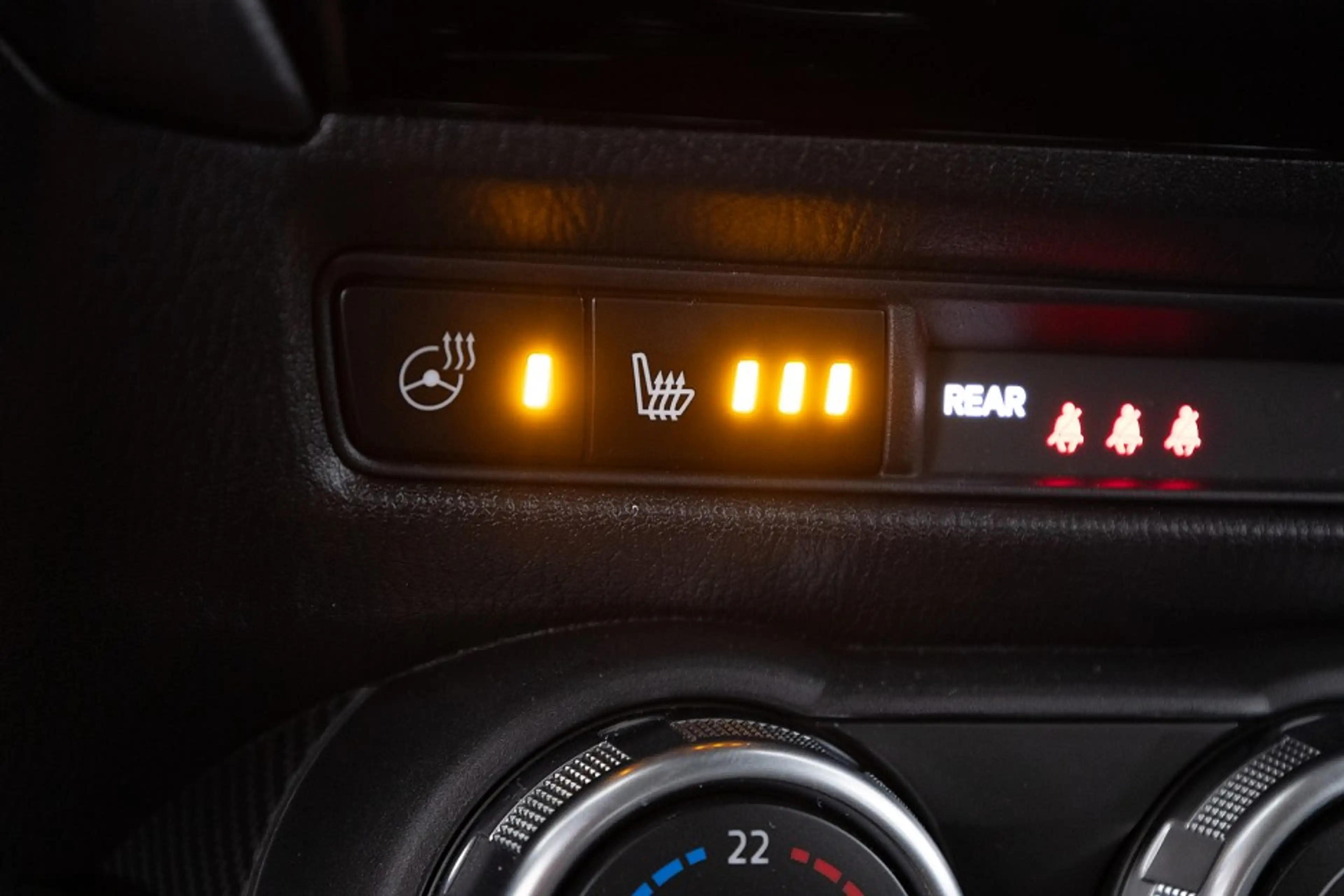 Mazda 2 1.5 e-SkyActiv-G 90 Homura 90PK | Carplay | Camera — photo 11