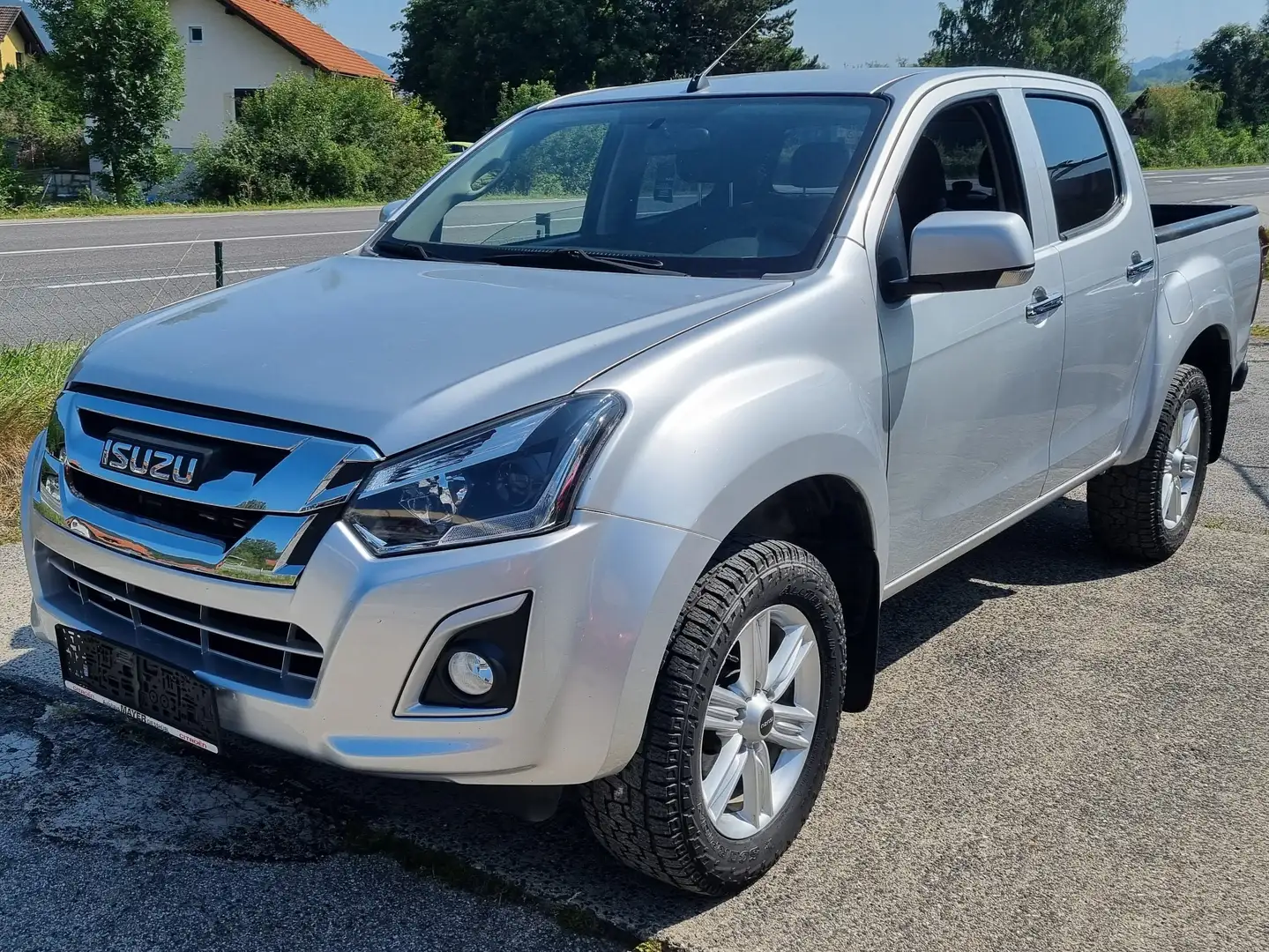 Isuzu D-Max premium - 1