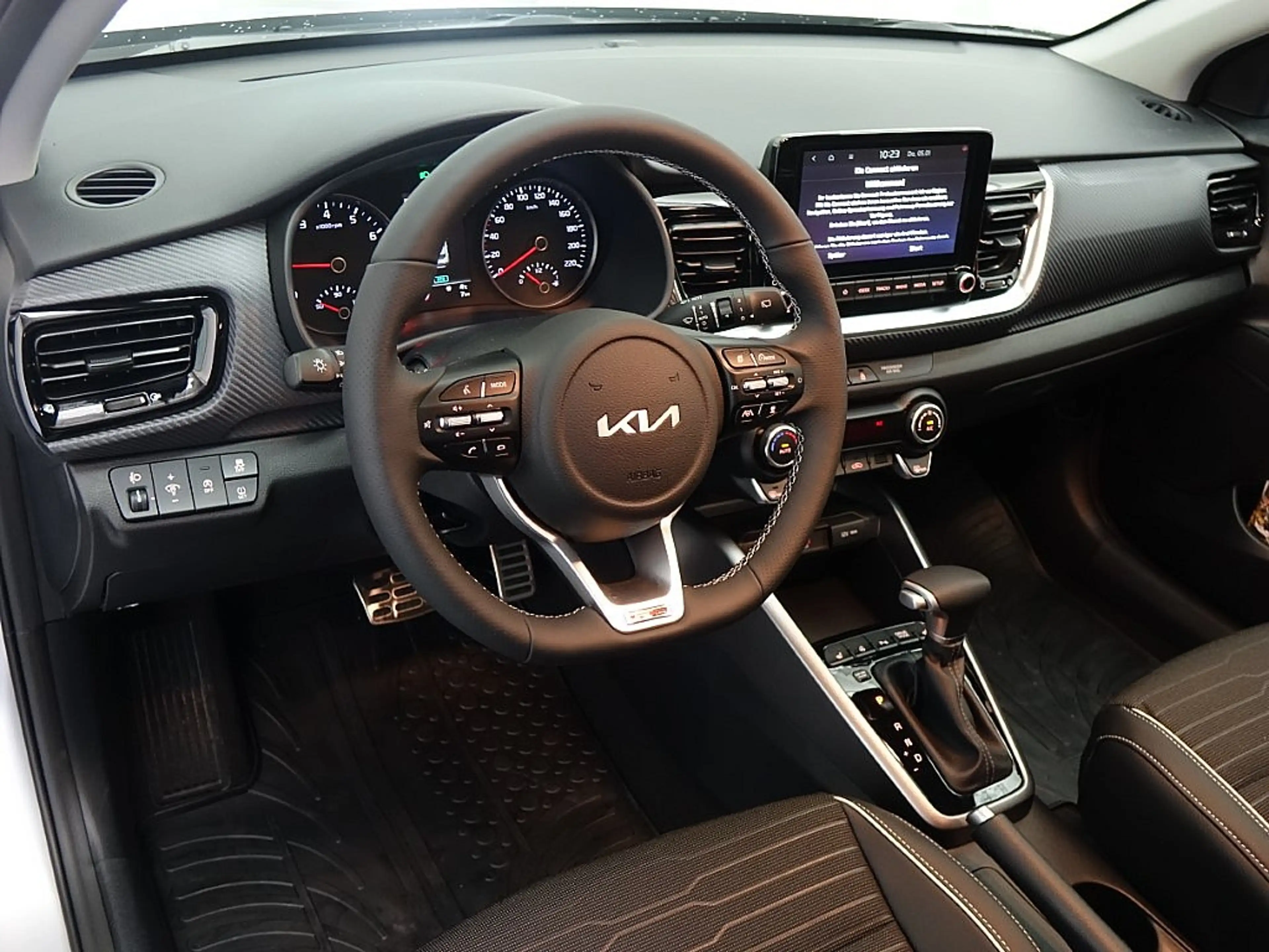 Kia Stonic 1,0 TGDI GPF ISG GT-Line 48V DCT Aut. *VOLLAUSS... — photo 7
