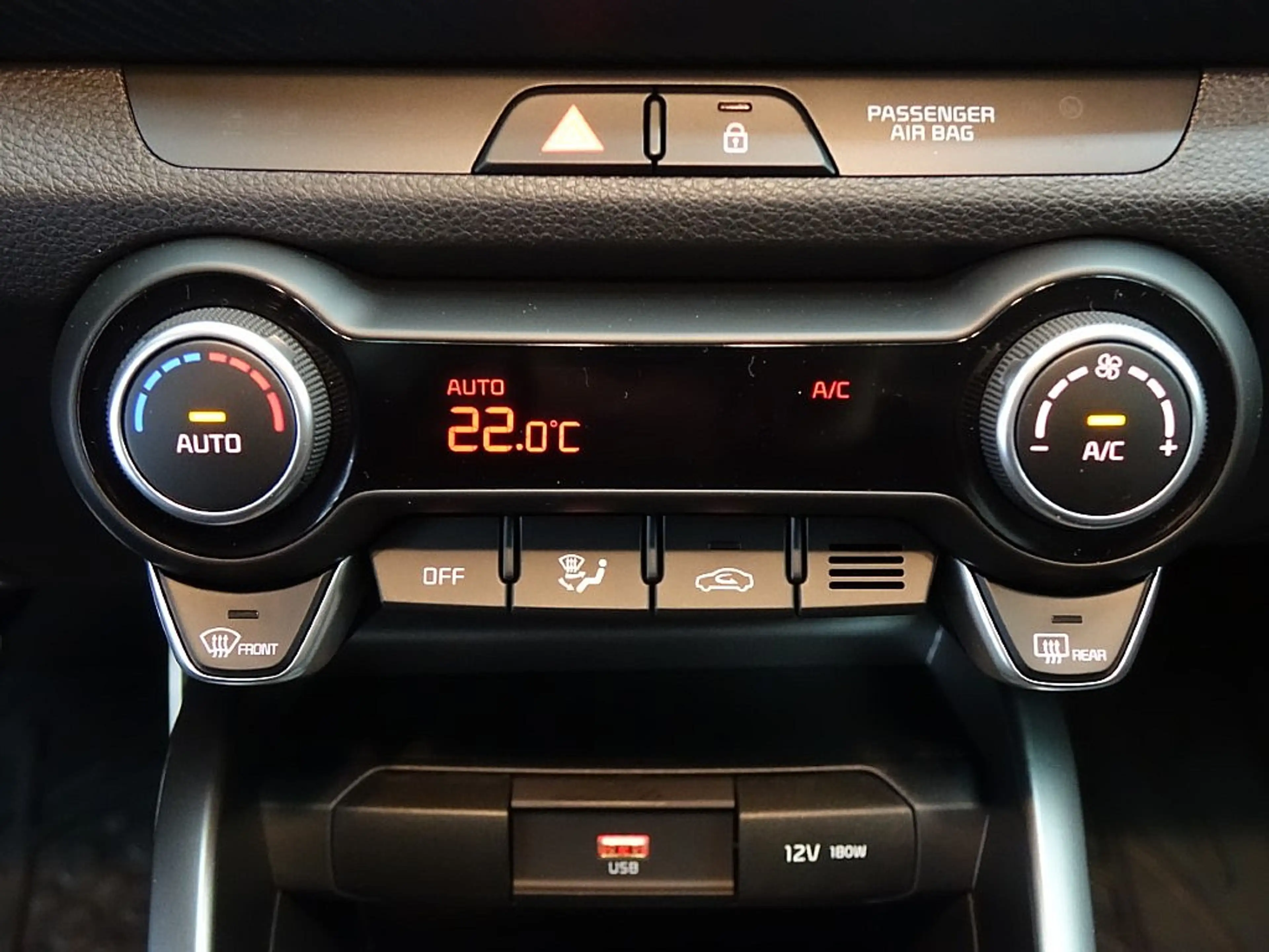 Kia Stonic 1,0 TGDI GPF ISG GT-Line 48V DCT Aut. *VOLLAUSS... — photo 10