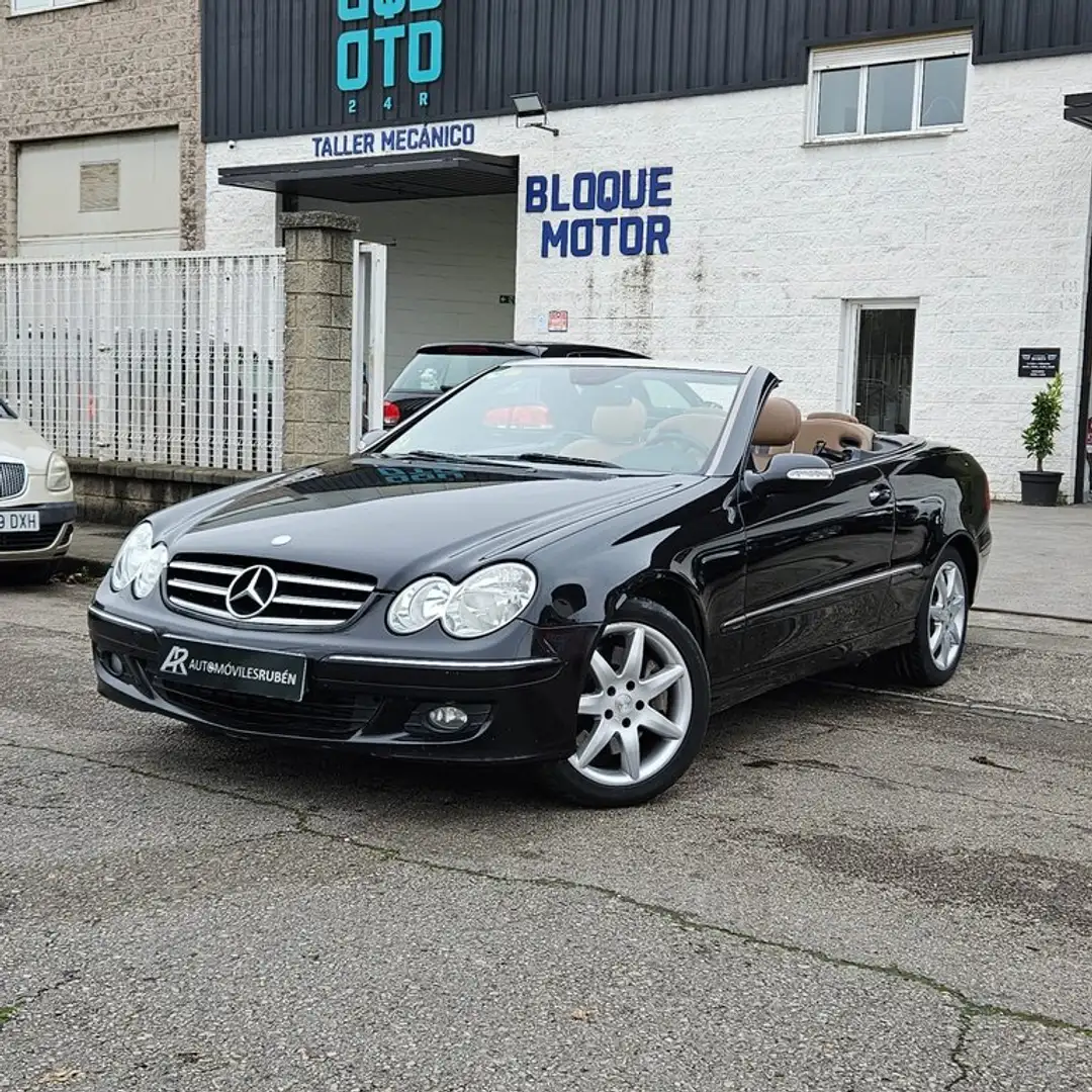 Mercedes-Benz CLK 200 320 CDI Avantgarde Schwarz - 2