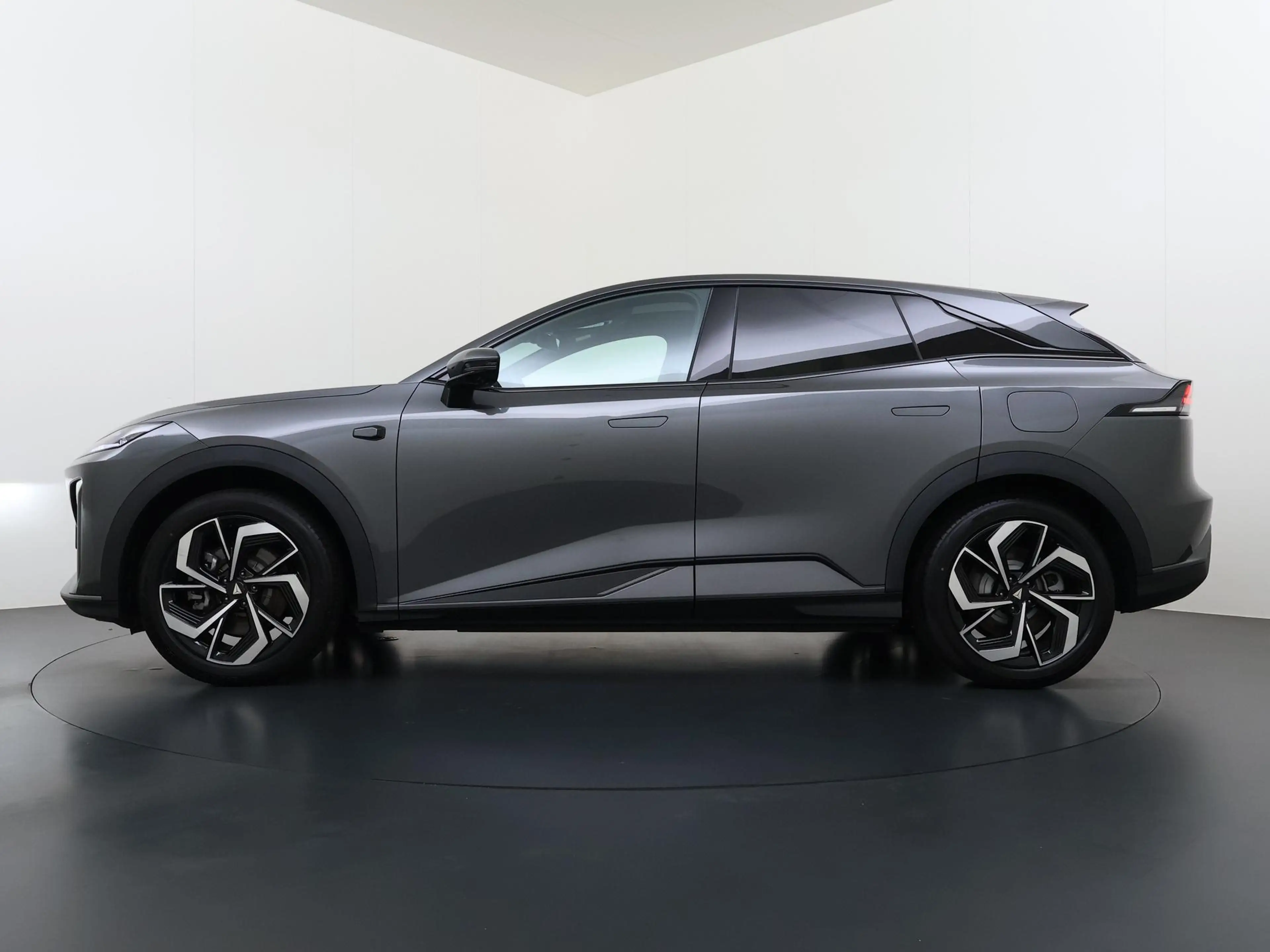 Changan Deepal S07 EV LHD NIEUWE AUTO | ELEK. ACHTERKLEP | PANORAMADA — photo 5