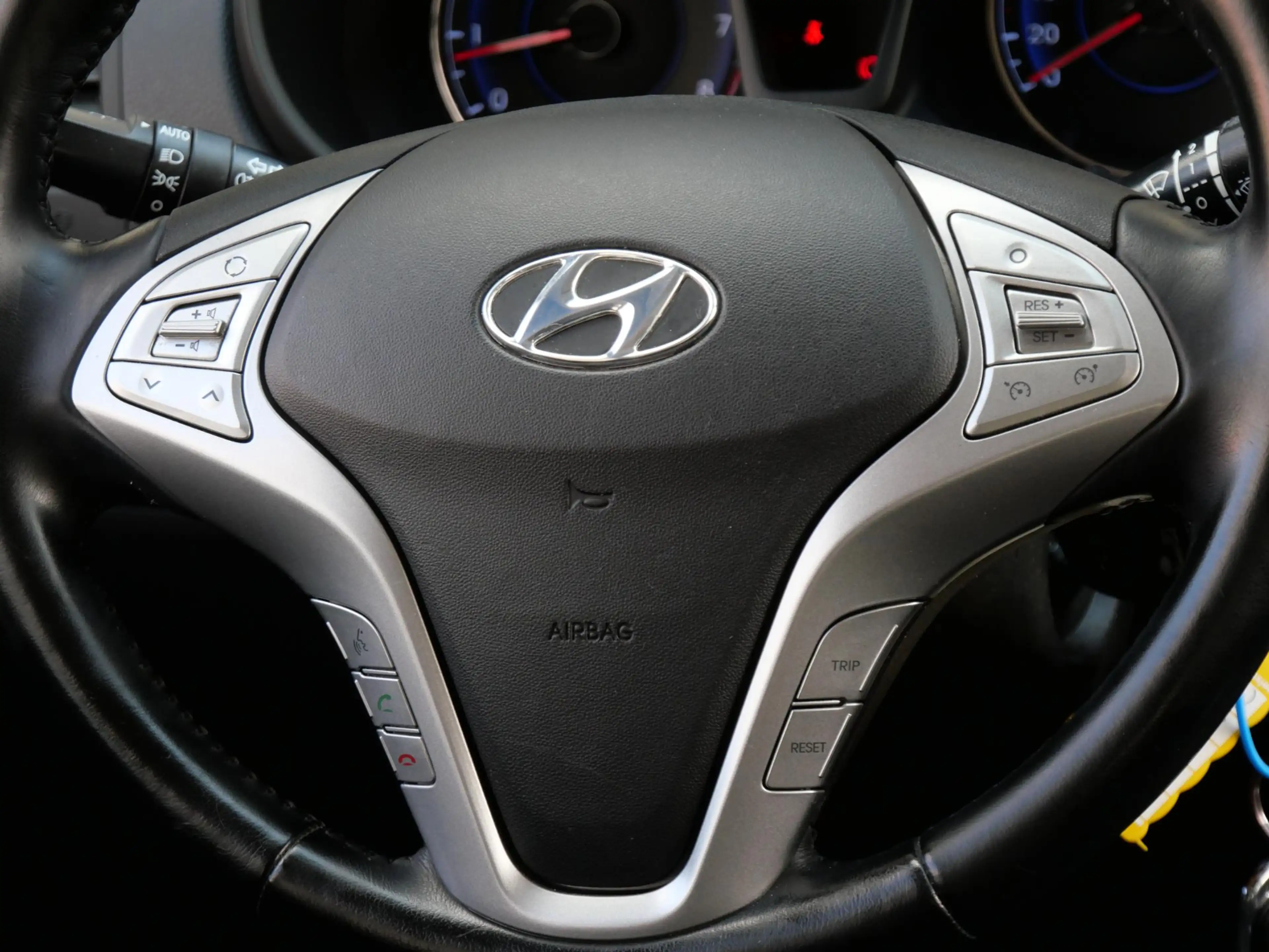 Hyundai iX20 1.4 I-MOTION/ CRUISE CONTROL/ PDC ACHTER/ ALL-SEAS — photo 8