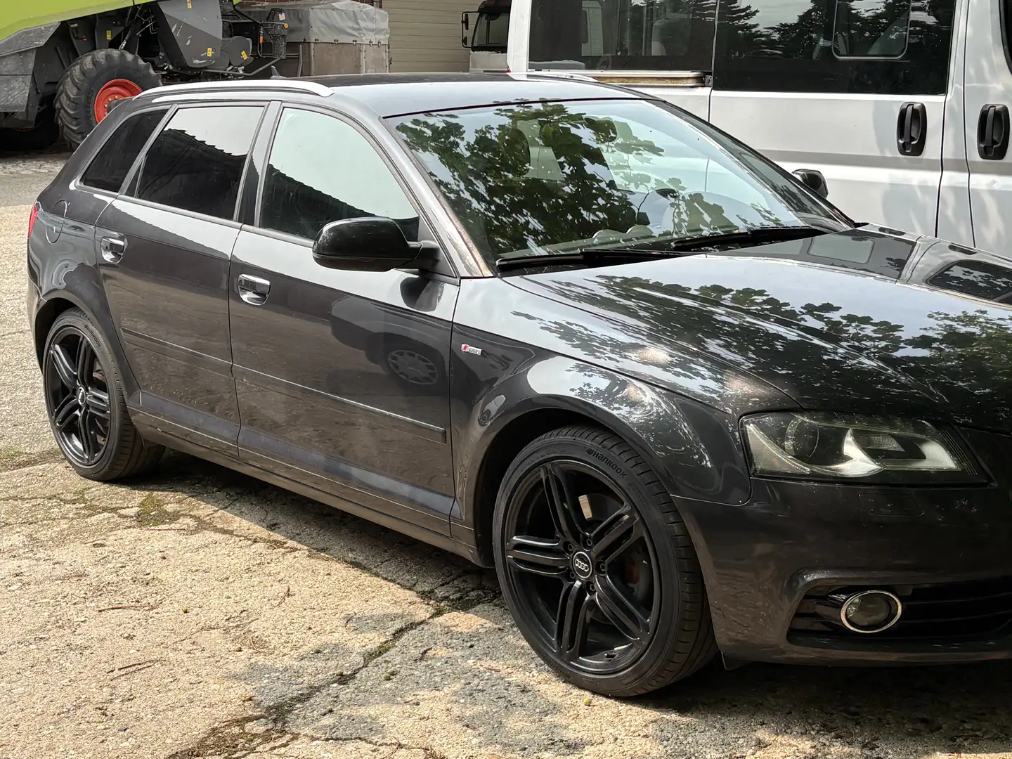 Audi A3 2.0 TDI Sportback DPF Ambition - 1