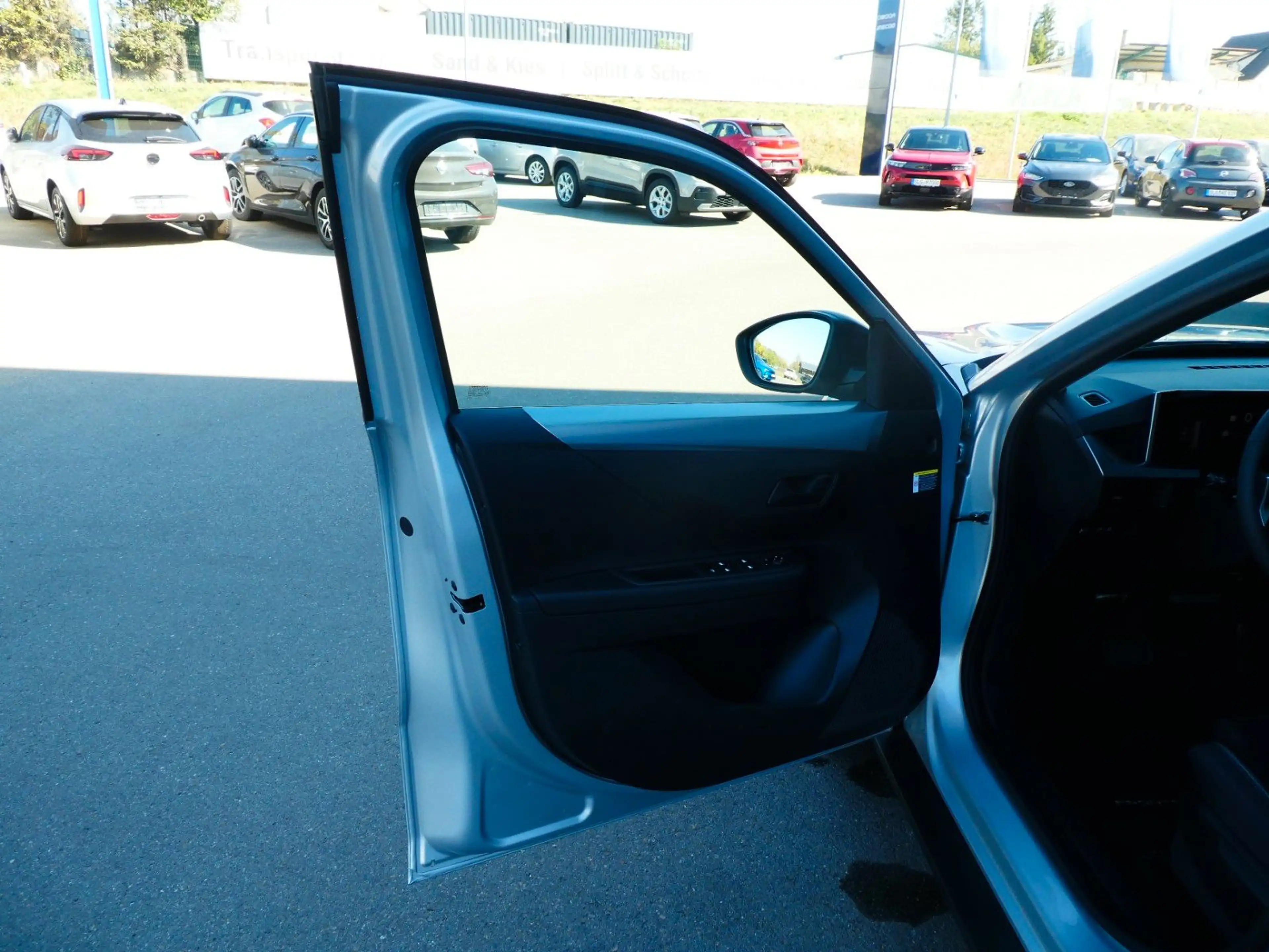 Opel Frontera Electric Edition, Klima, SHZ, Kamera — photo 8