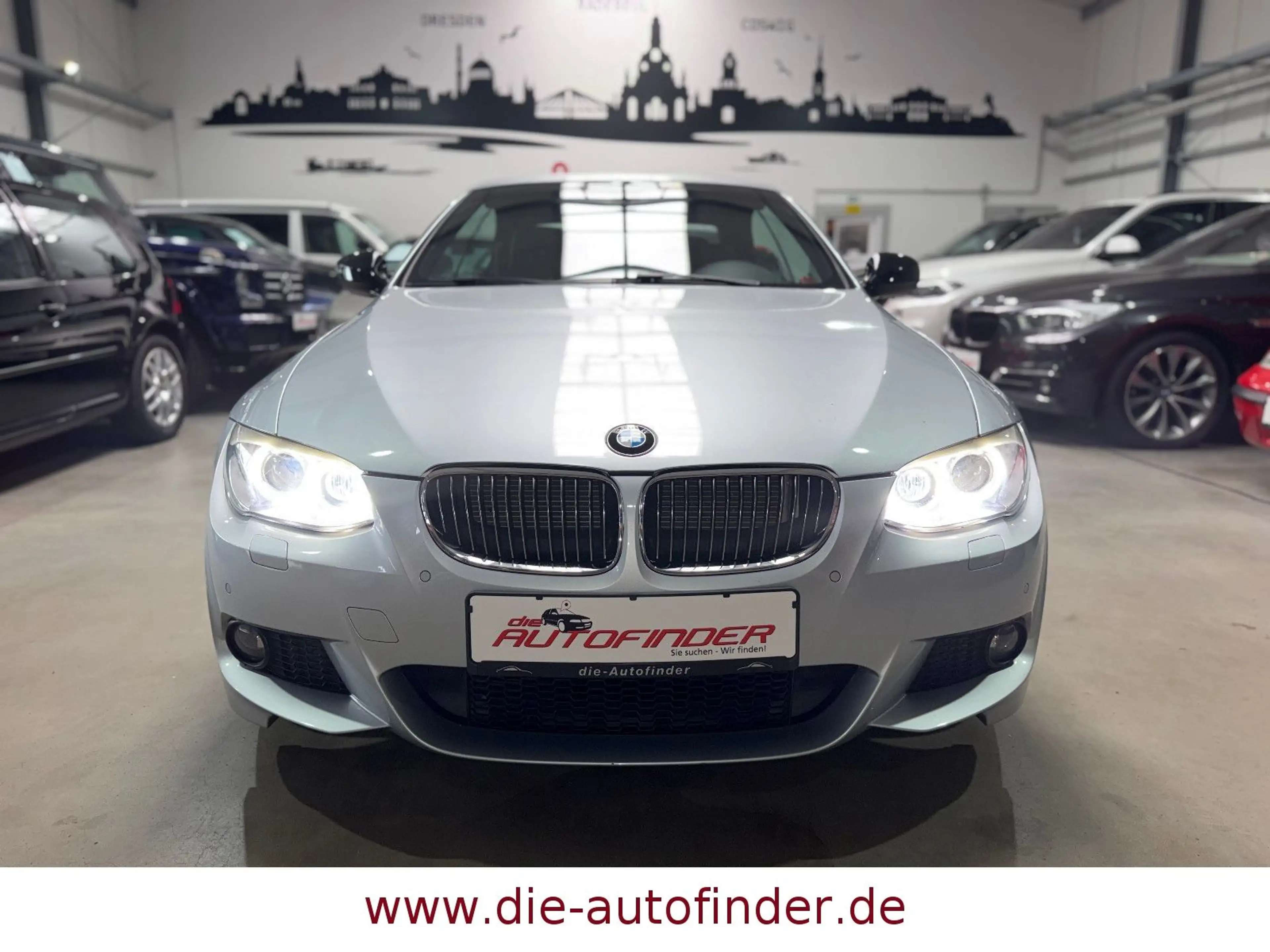BMW 325 i Cabrio M-Paket Xenon,Navi,Leder,AHK,18"Alu — photo 7