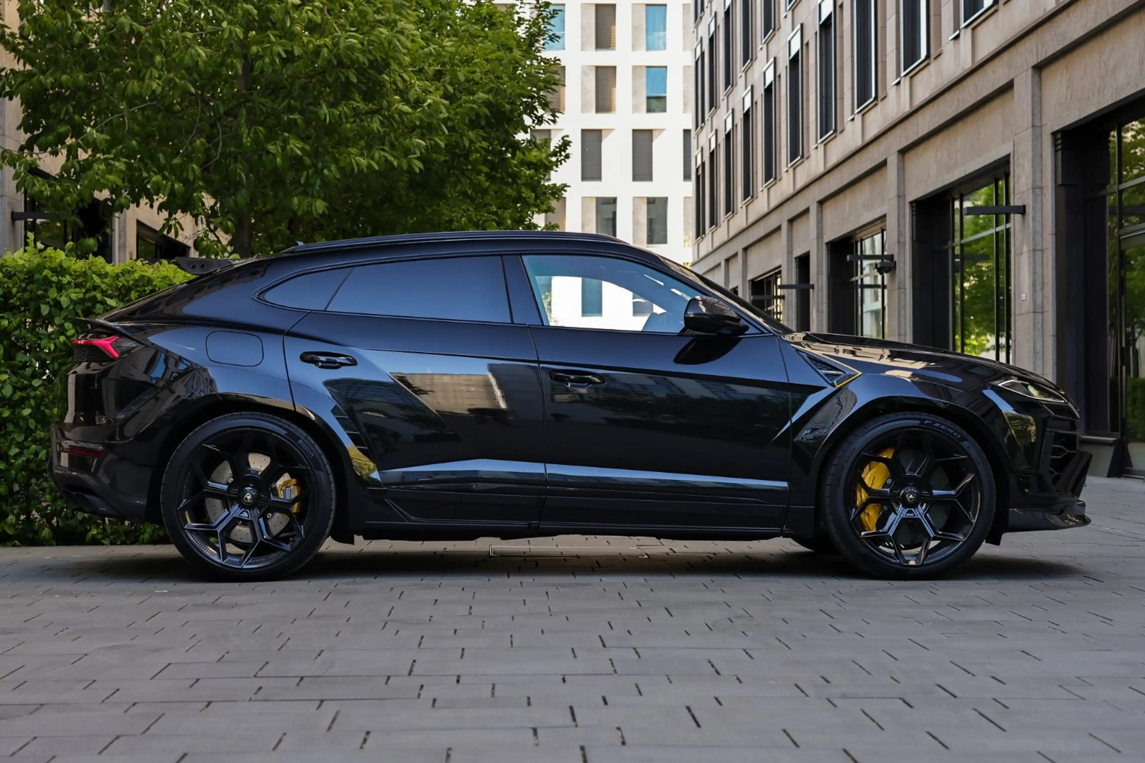Lamborghini Urus 4.0 V8 SE | NOVITEC ESTESO | CARBON — photo 7