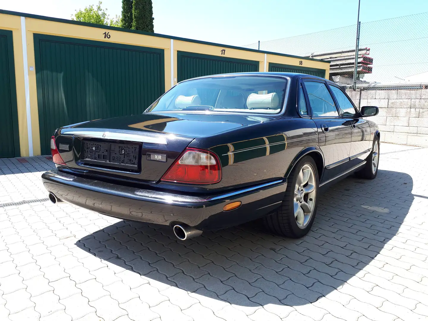 Jaguar XJR XJR8 4,0 Kompressor Schwarz - 2