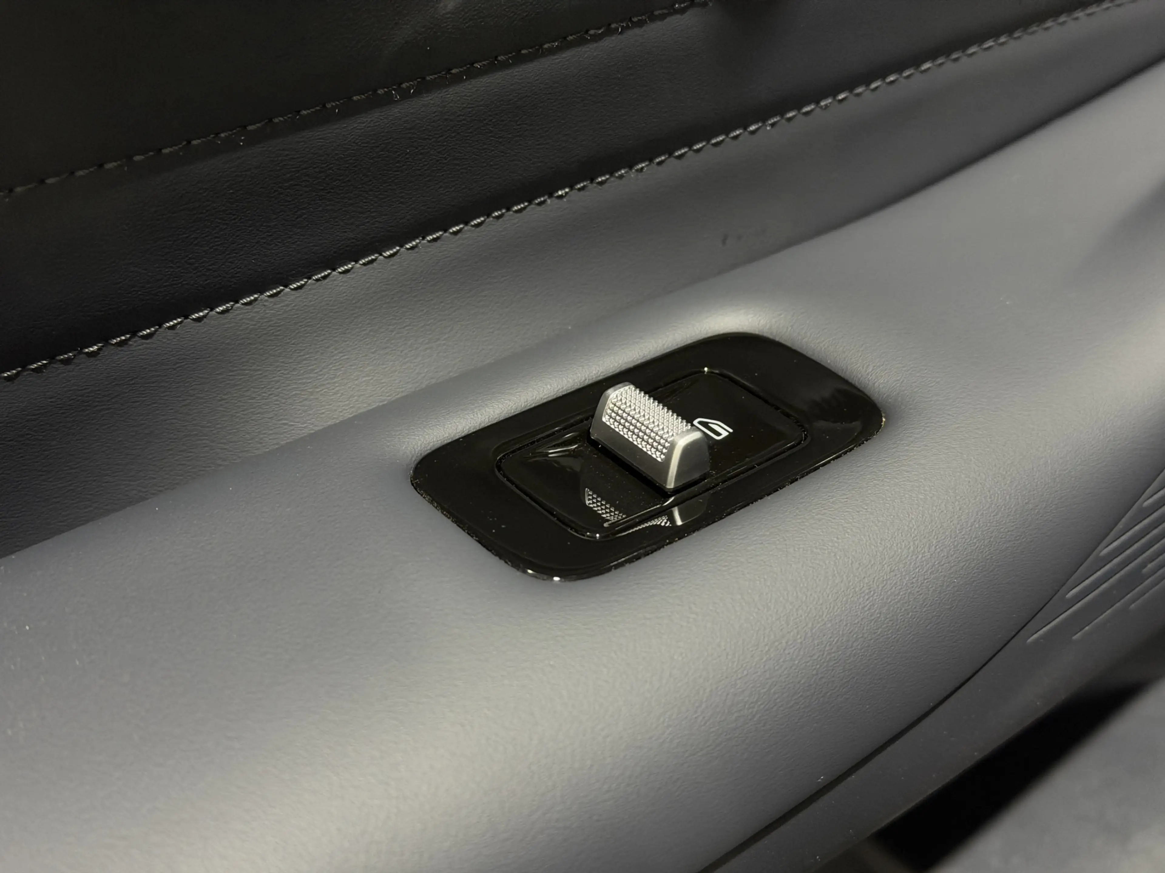 Geely Starray EM-i 1.5 Max | Launch Edition — photo 21