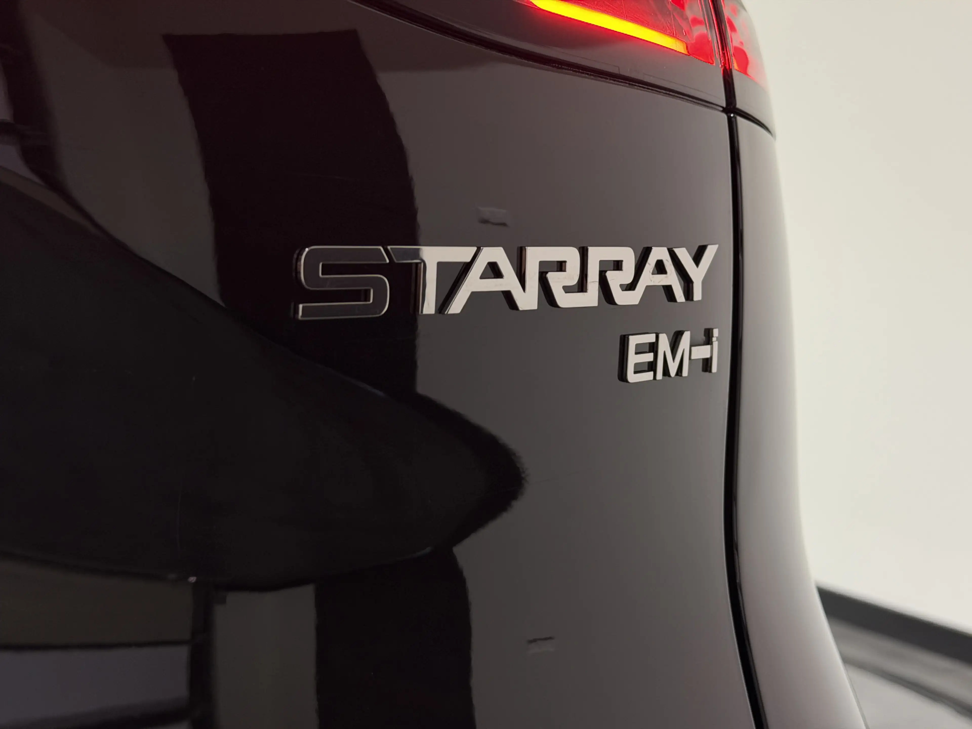 Geely Starray EM-i 1.5 Max | Launch Edition — photo 11