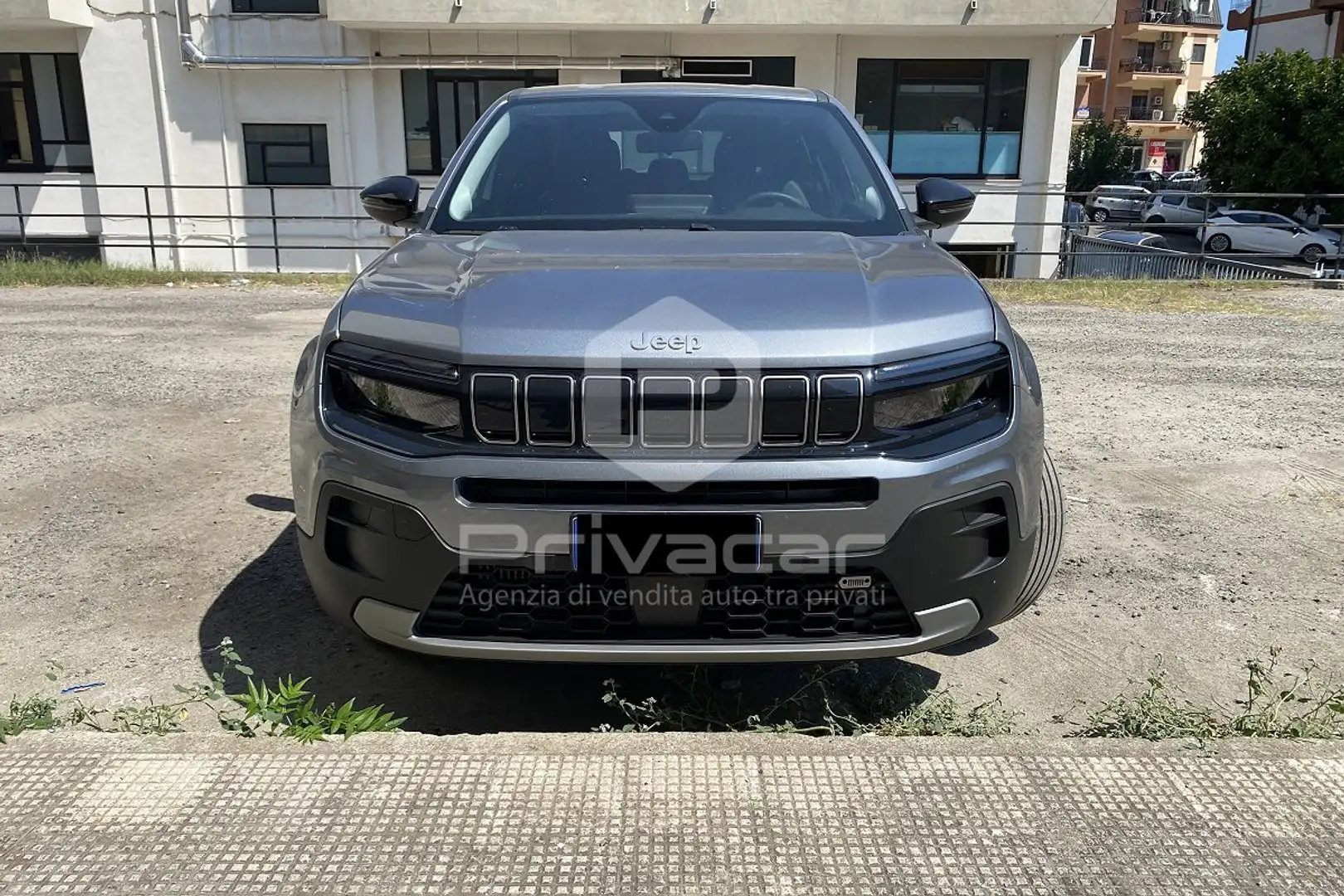 Jeep Avenger Avenger 1.2 Turbo 100 CV Altitude Argent - 2