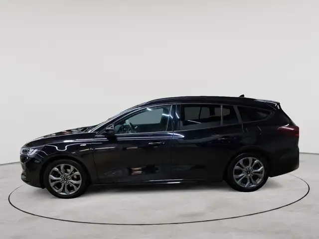 Ford Focus view 6