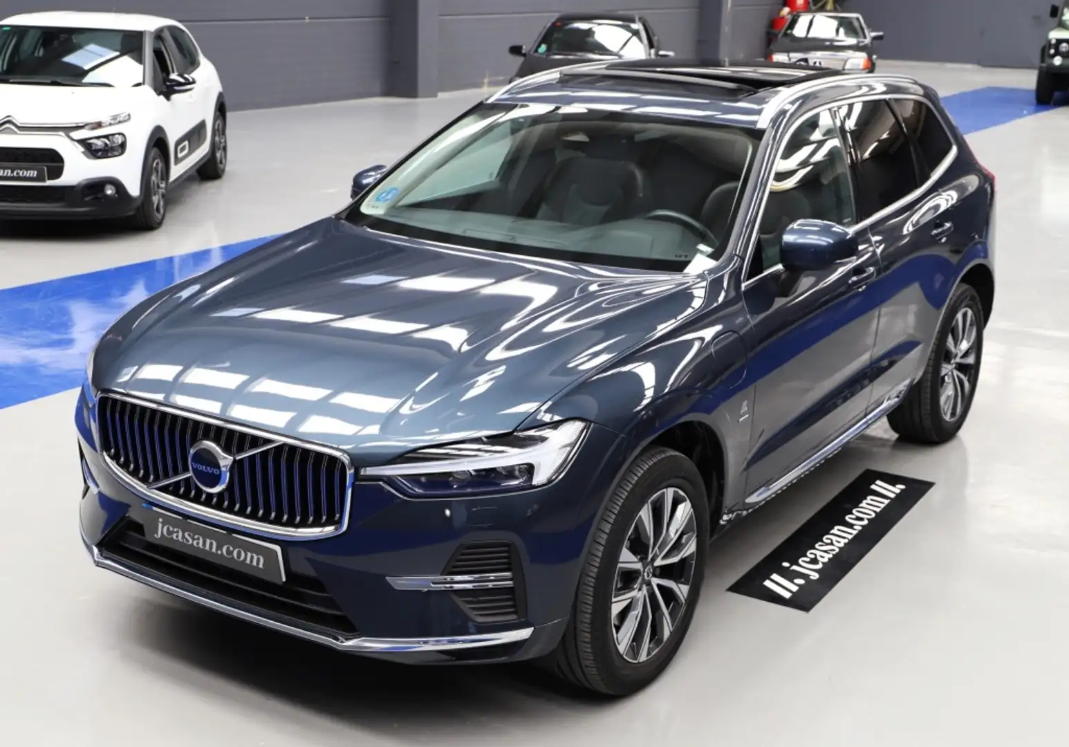 Volvo XC60 T6 Recharge Inscription Azul - 1