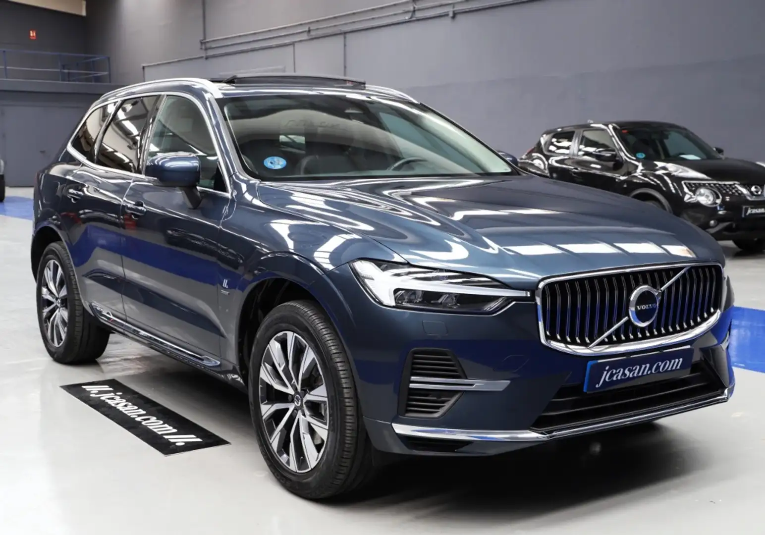 Volvo XC60 T6 Recharge Inscription Azul - 2