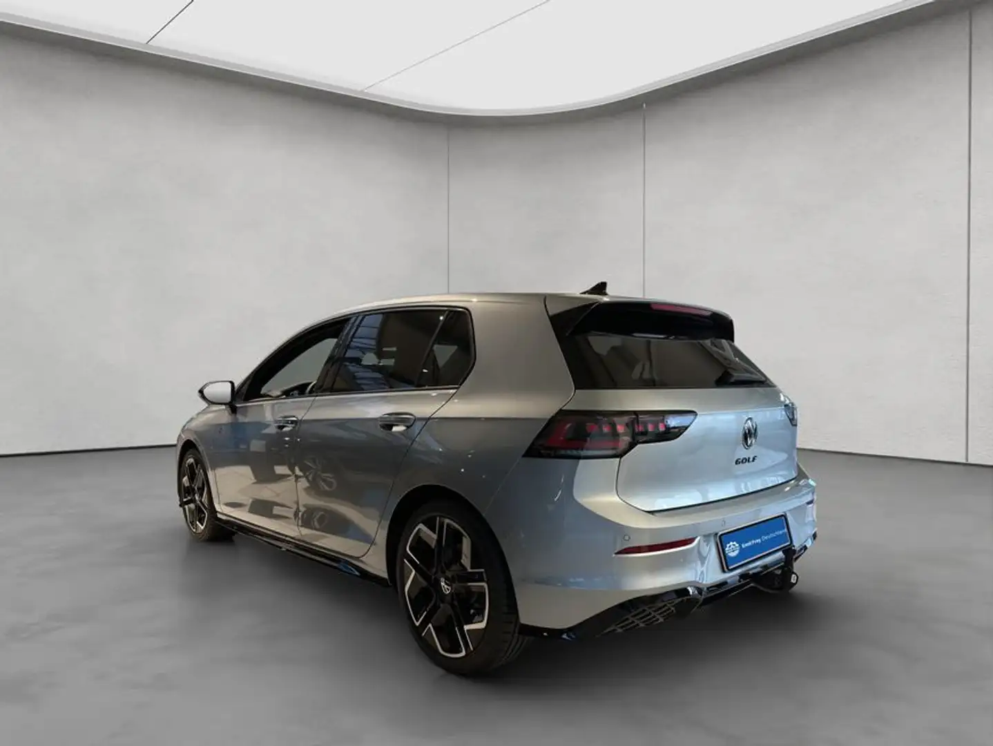 Volkswagen Golf R R-Line 1,5 l eTSI OPF 110 kW (150 PS) 7-Gang- Schwarz - 2