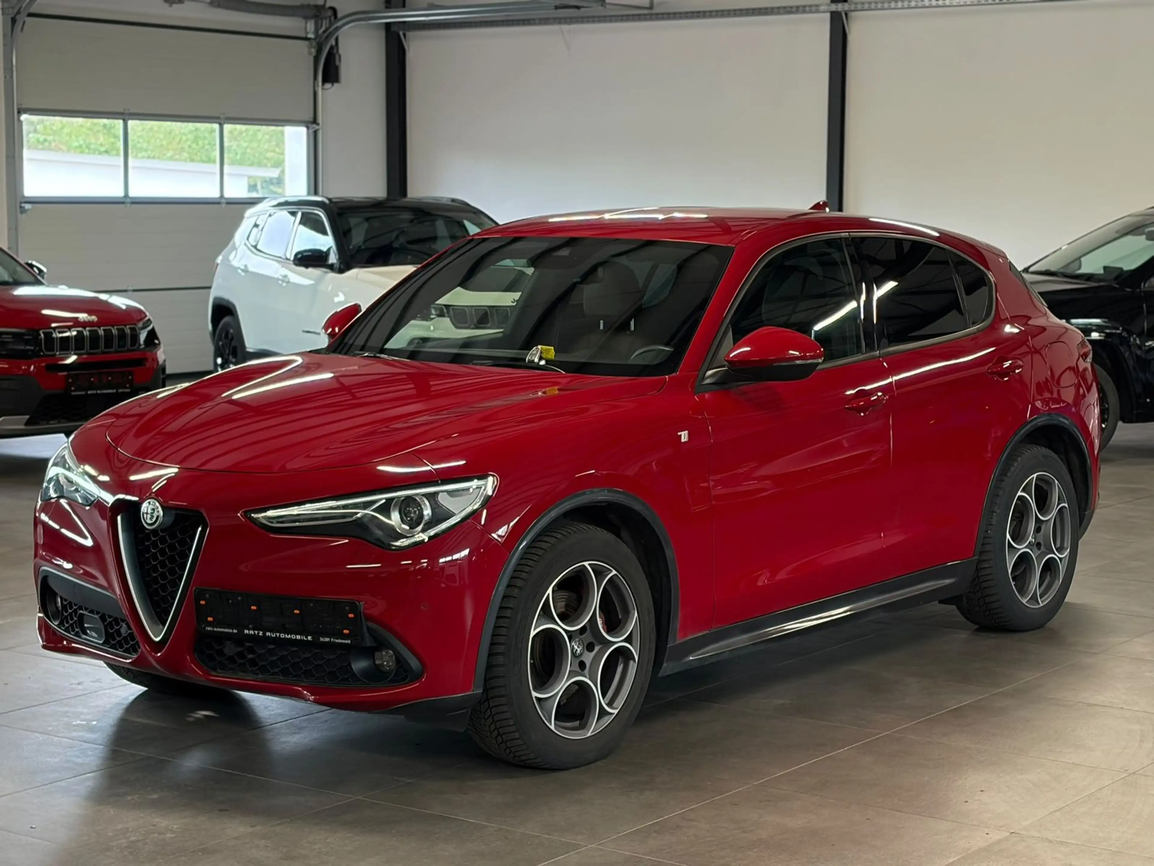 Alfa Romeo Stelvio Ti Q4 XEN+MEMO+ACC+LEDER+KAM+TOT.W+AHK+ — photo 3