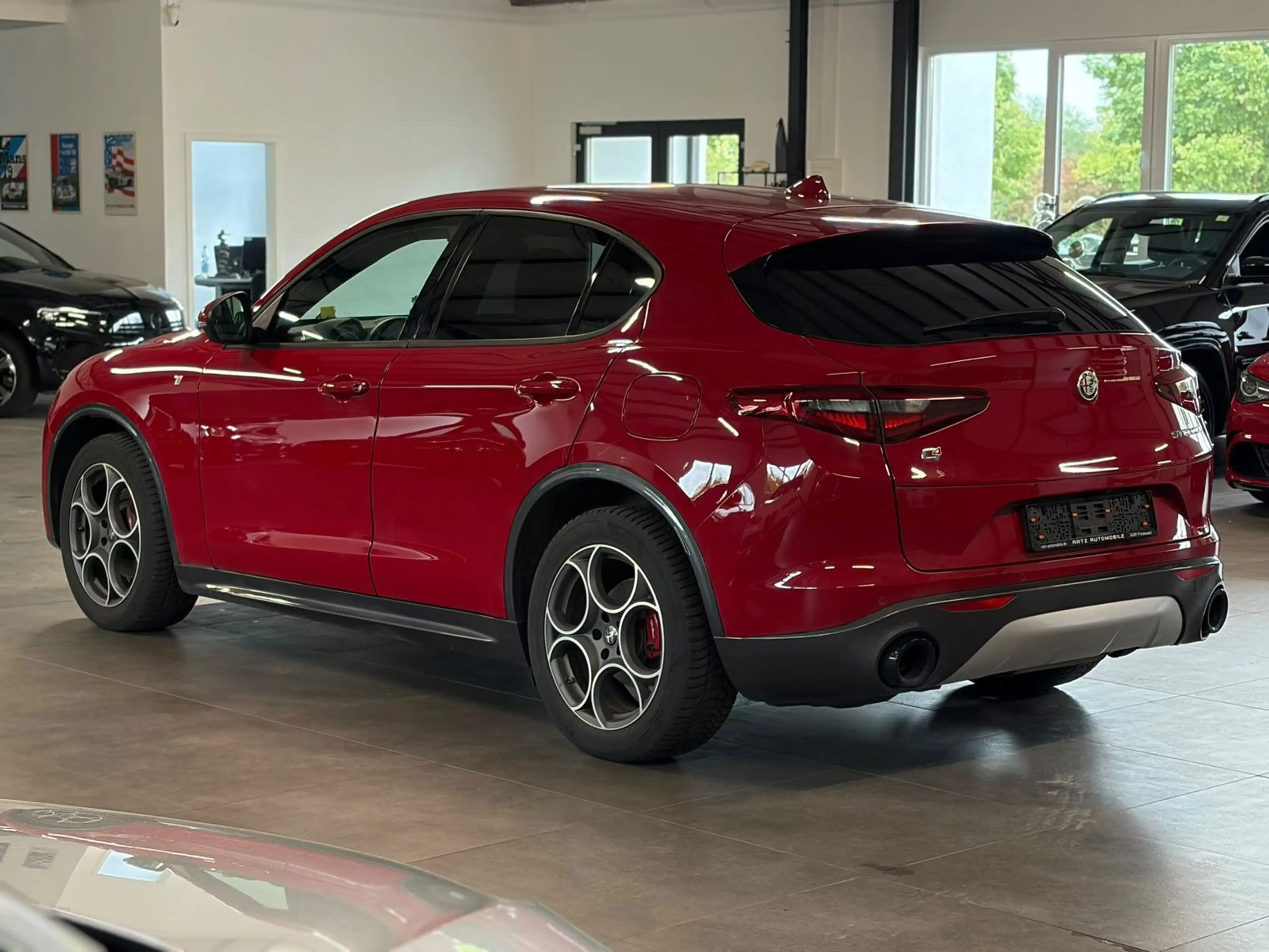 Alfa Romeo Stelvio Ti Q4 XEN+MEMO+ACC+LEDER+KAM+TOT.W+AHK+ — photo 4