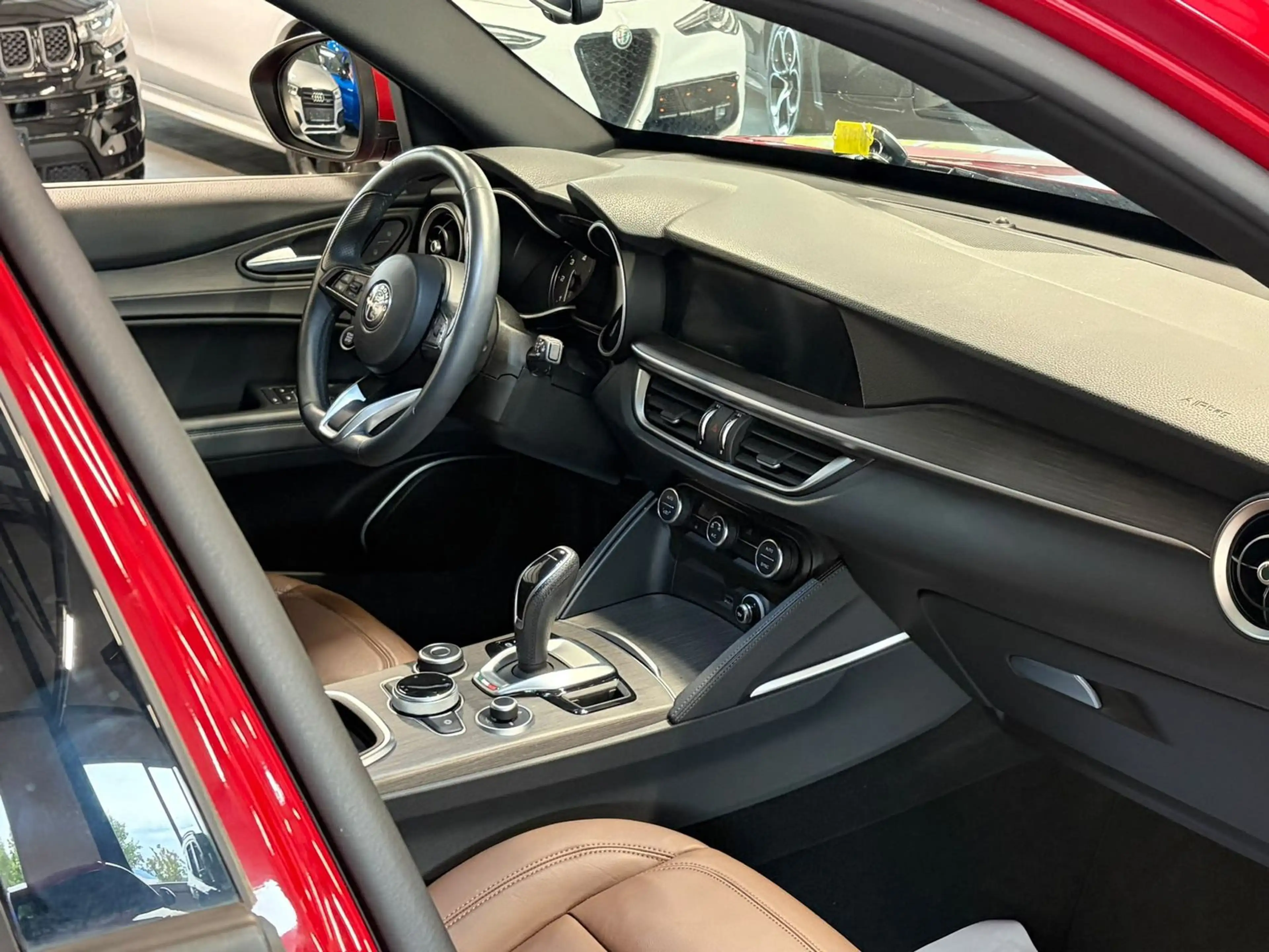 Alfa Romeo Stelvio Ti Q4 XEN+MEMO+ACC+LEDER+KAM+TOT.W+AHK+ — photo 10